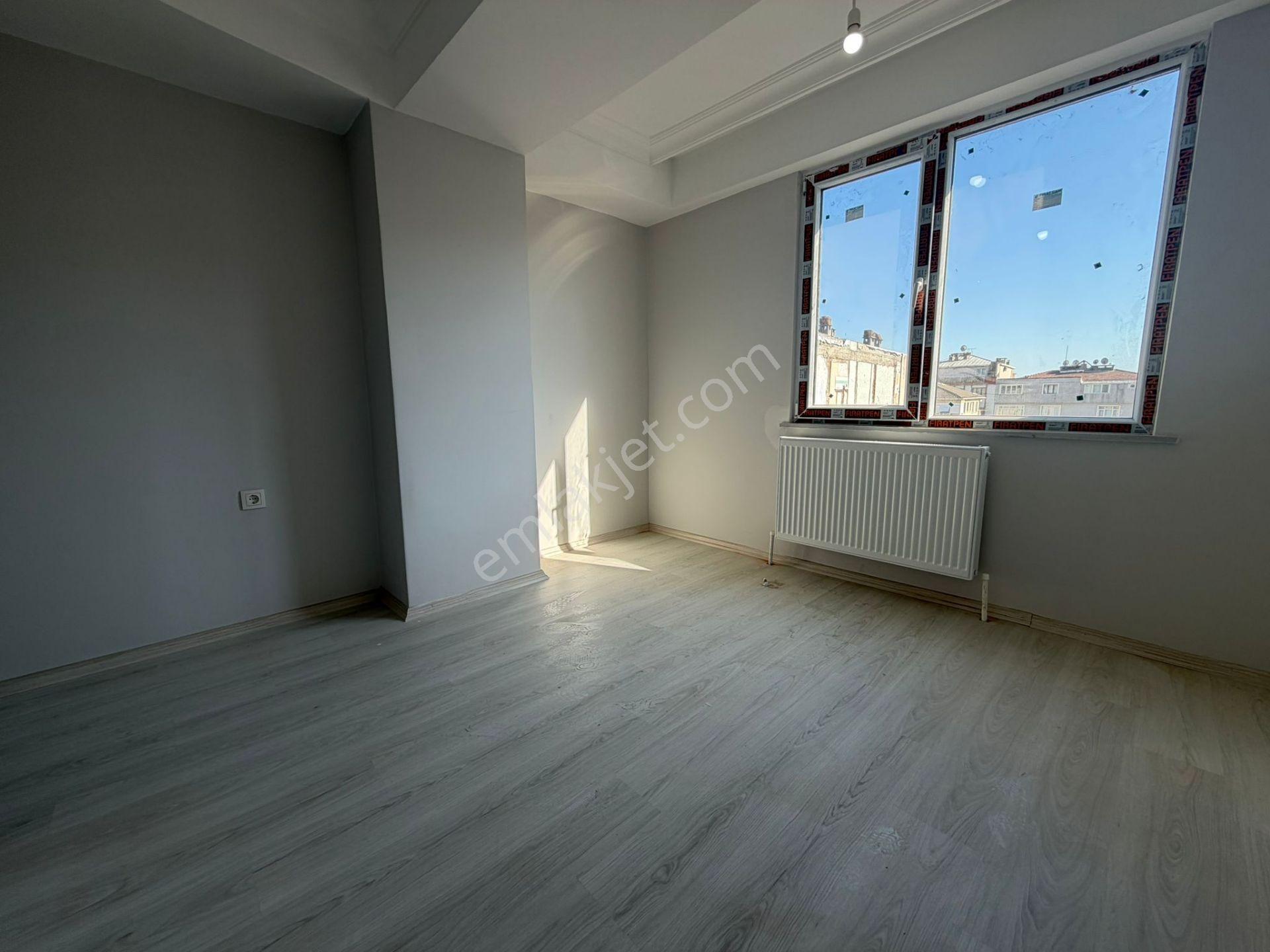 İstanbul House'dan Bahçelievler'de Sıfır Binada 2+1 Ön Cephe - Görsel 7