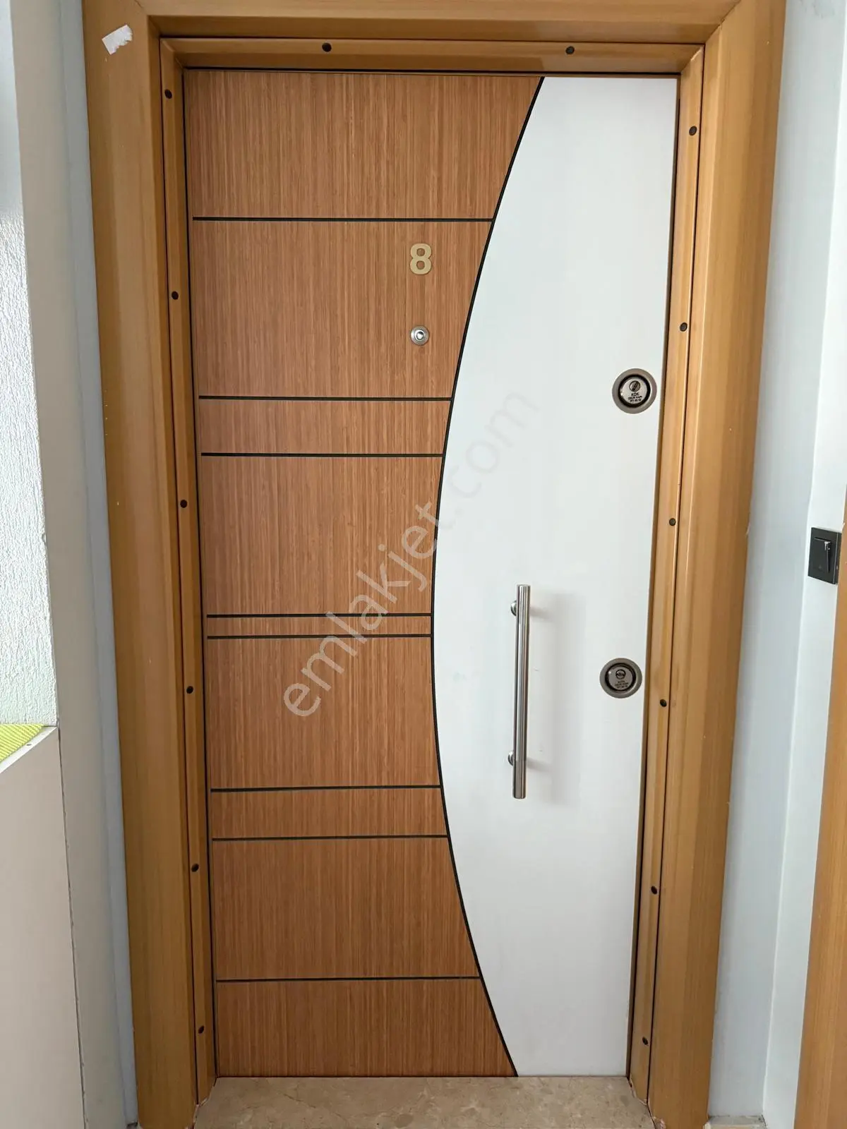 Asmalıevler'de 2+1,75 M2 Lüks Eşyalı Satılık Apart...... - Görsel 2