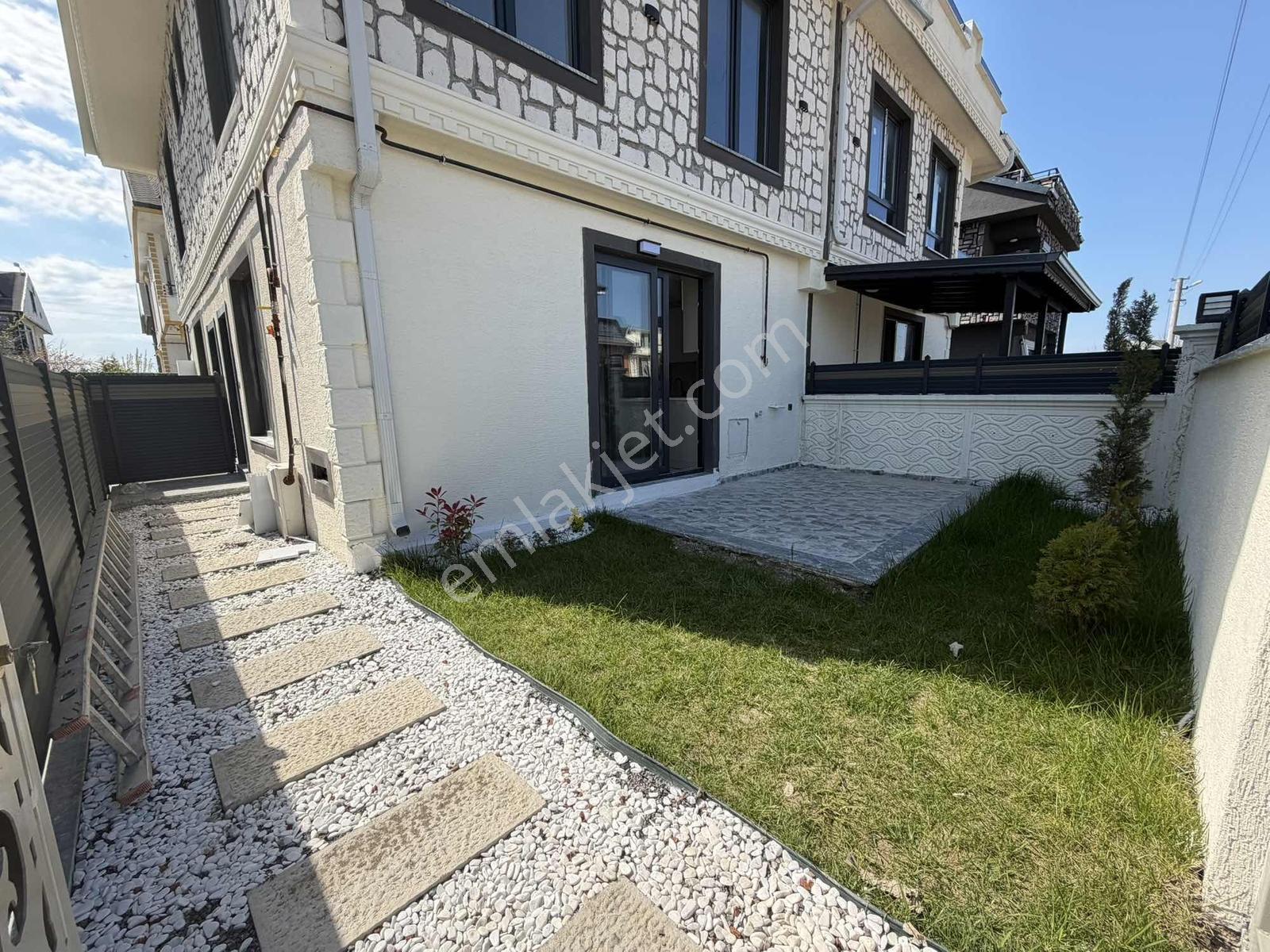 3+1 Sifir Yali Mahallesinde Uygun Fiyatlar Bizde