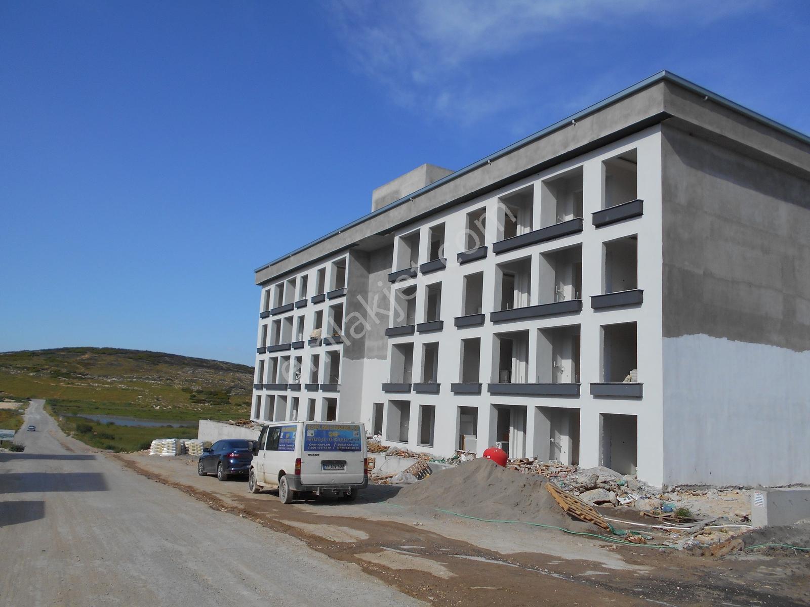 Olay Emlaktan Satılık Havuz Cepheli 1+1 Daire