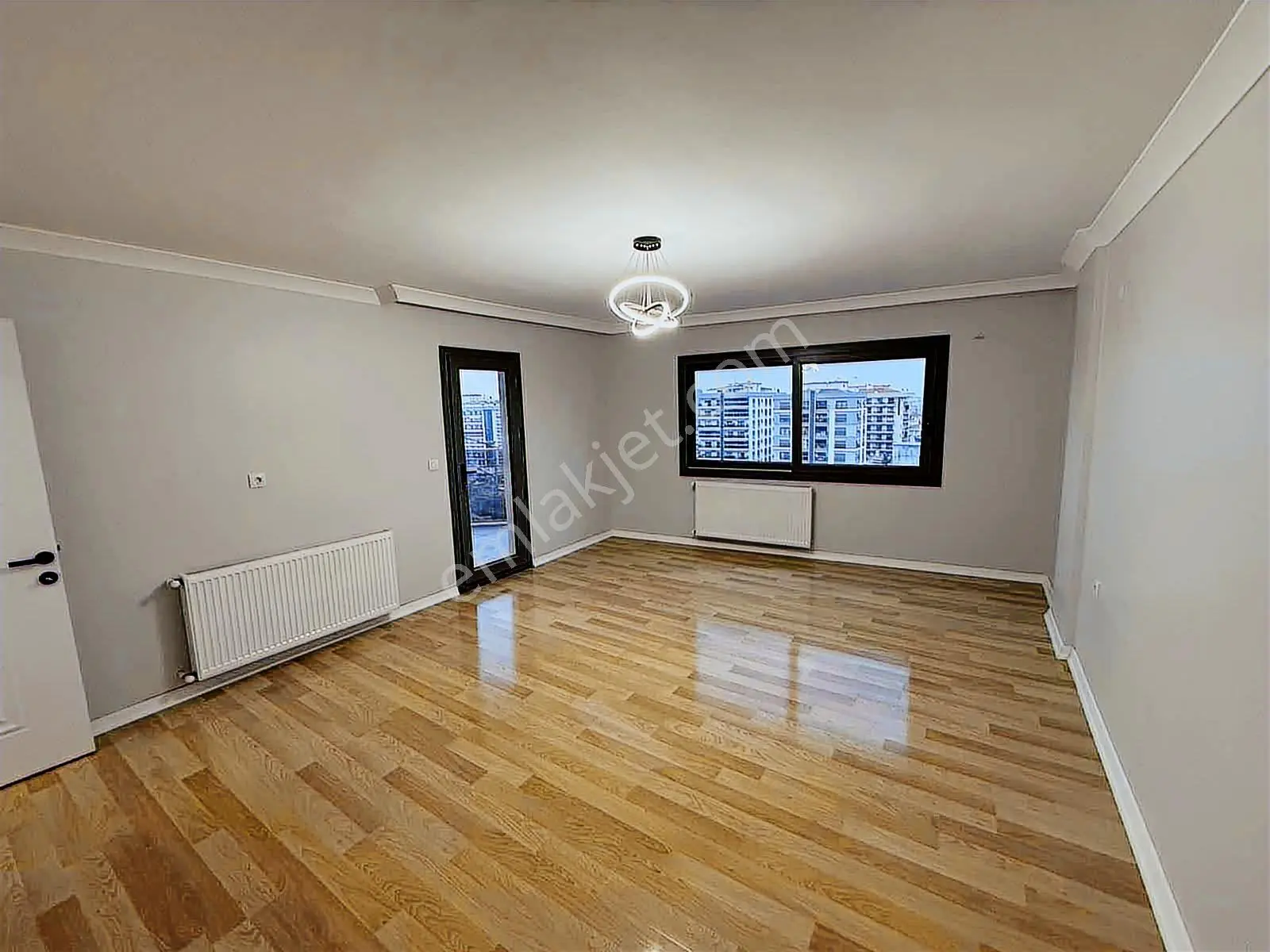 Soğukkuyu Deniz Manzaralı Tadilatlı 3+1 Satılık Daire
