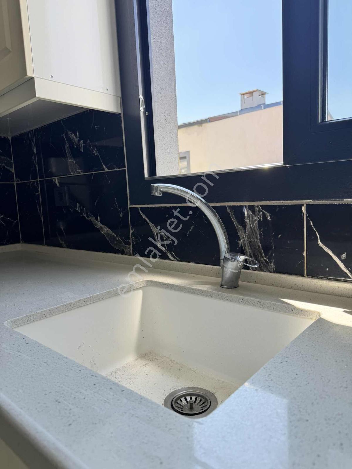 Reşatbey Mahallesi Ring Yolu Üzeri 2+1 100 M2 Arakat Daire - Görsel 9