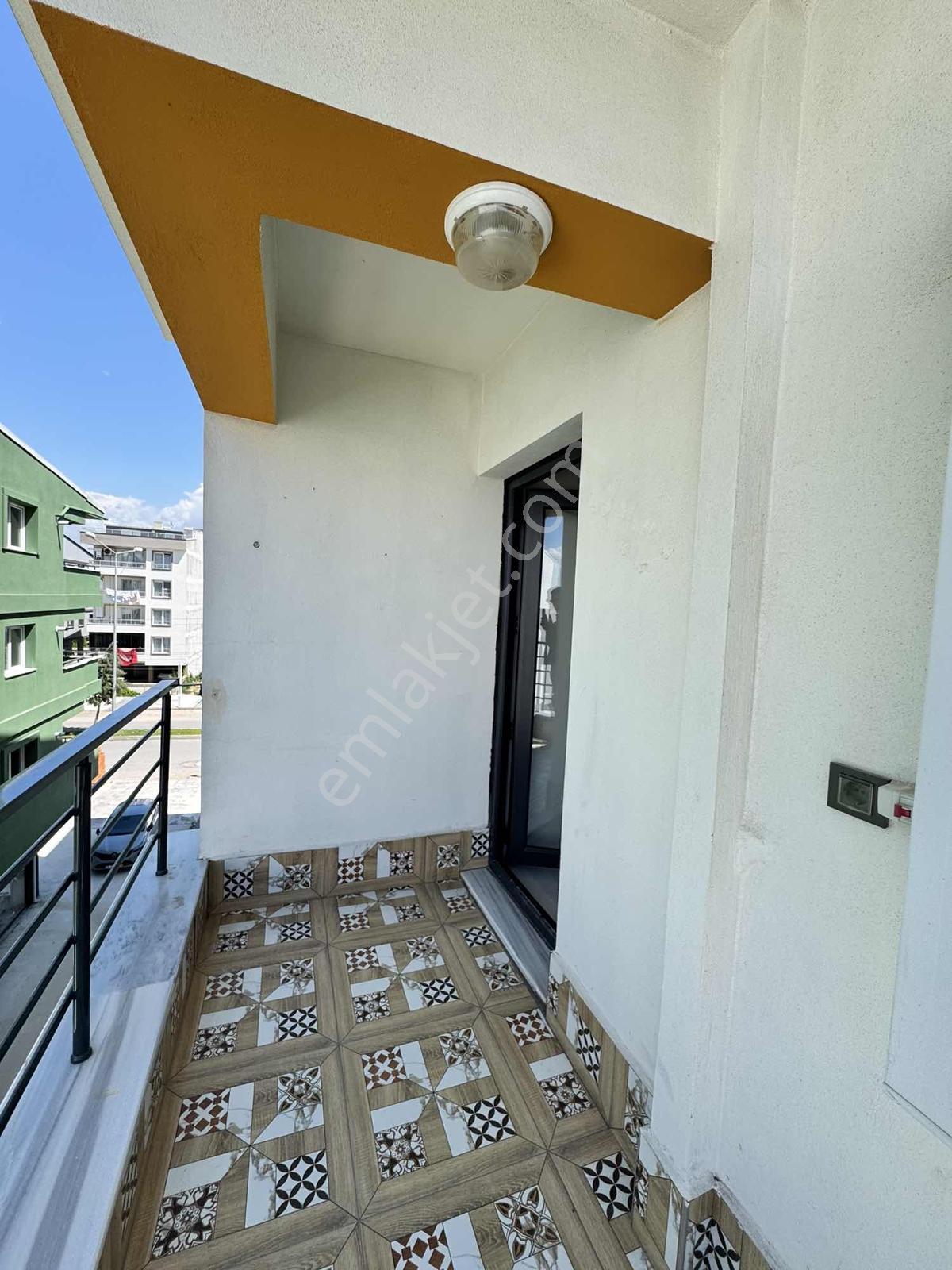 Reşatbey Mahallesi Ring Yolu Üzeri 2+1 100 M2 Arakat Daire - Görsel 13