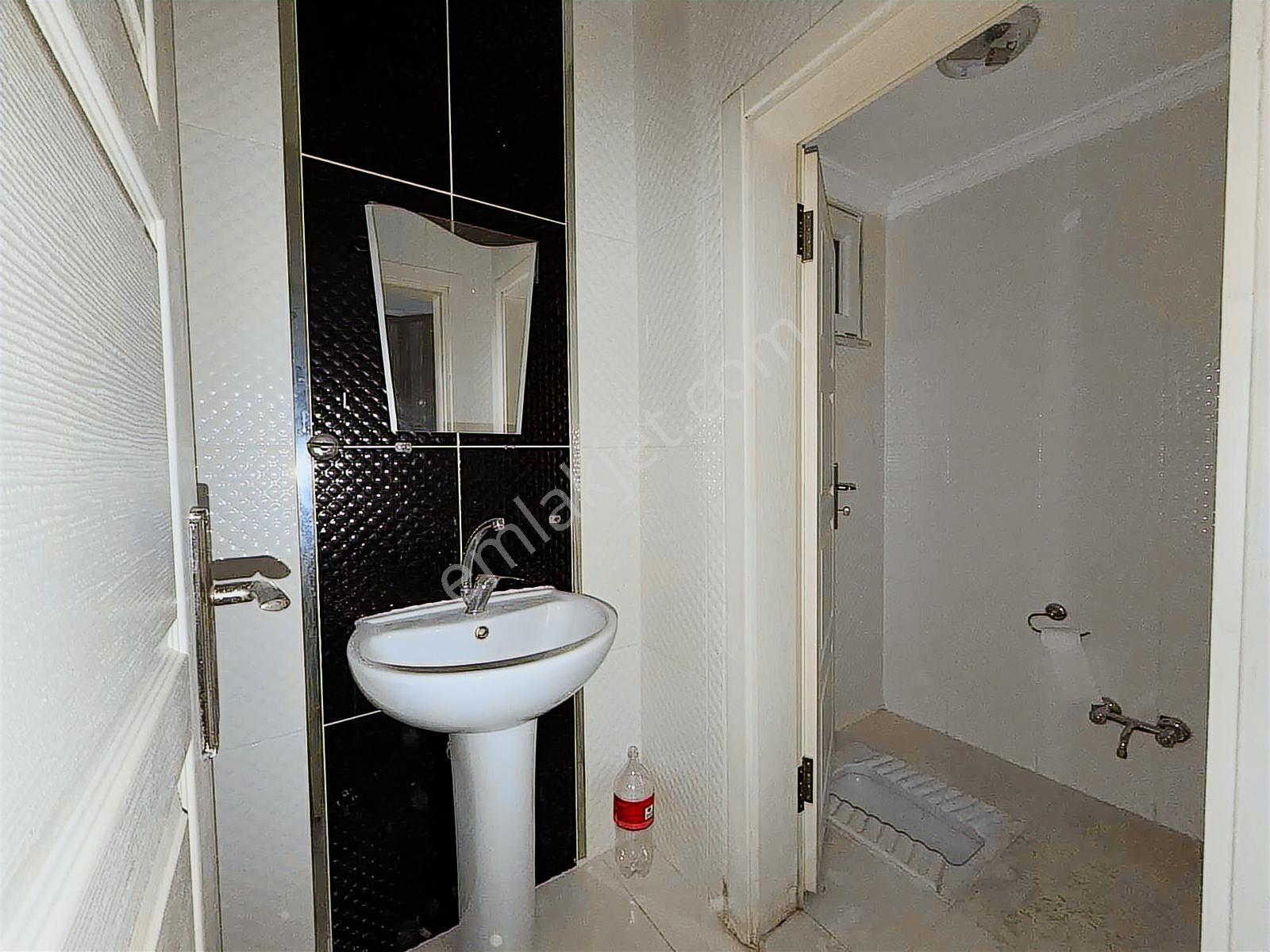 Ayşe Emlaktan Kiralık Daire - Görsel 12