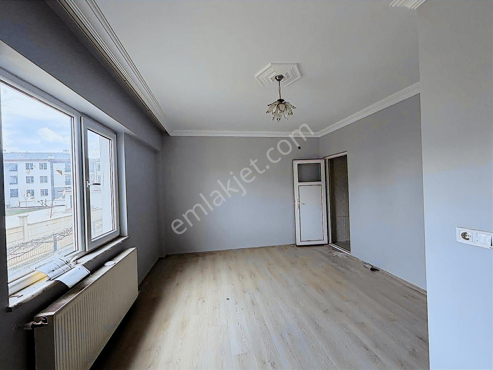 Ayşe Emlaktan Kiralık Daire - Görsel 3