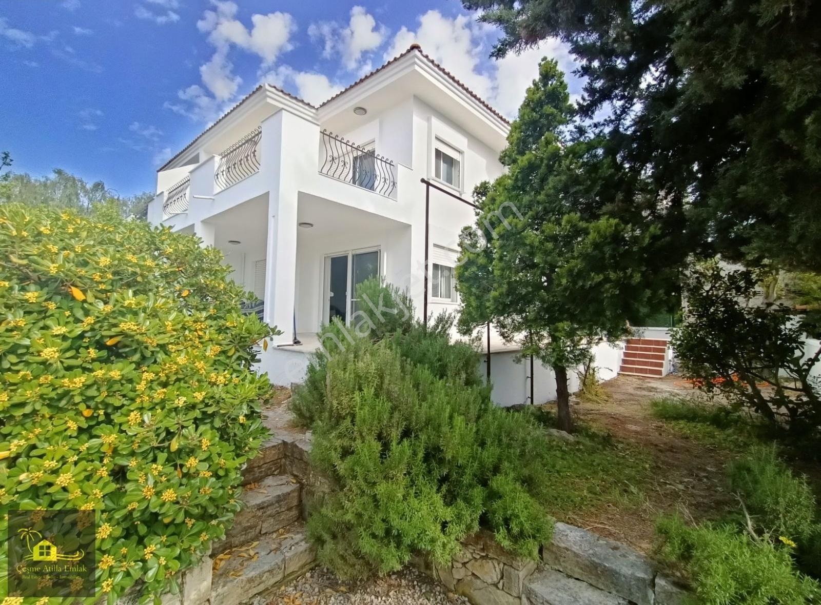 Alaçatı'da Eşyalı Kiralık Dubleks Villa Atilla Emlak - Görsel 19