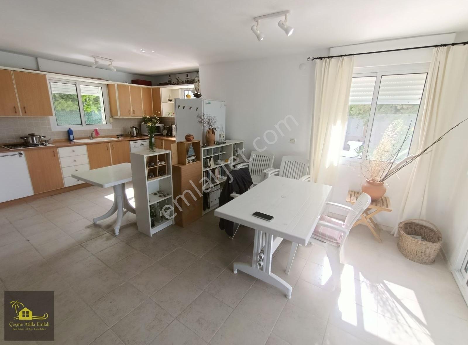 Alaçatı'da Eşyalı Kiralık Dubleks Villa Atilla Emlak - Görsel 31