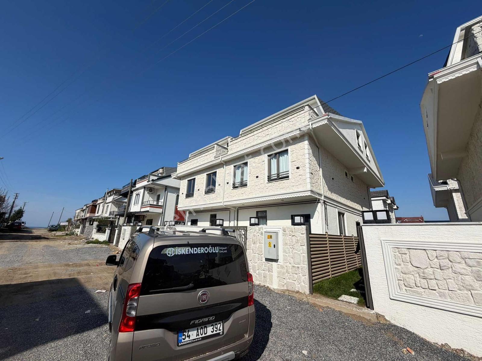 İskenderoğlu İnşaat Emlak Güvencesiyle Lüks 3+1 Havuzlu Villa - Görsel 13