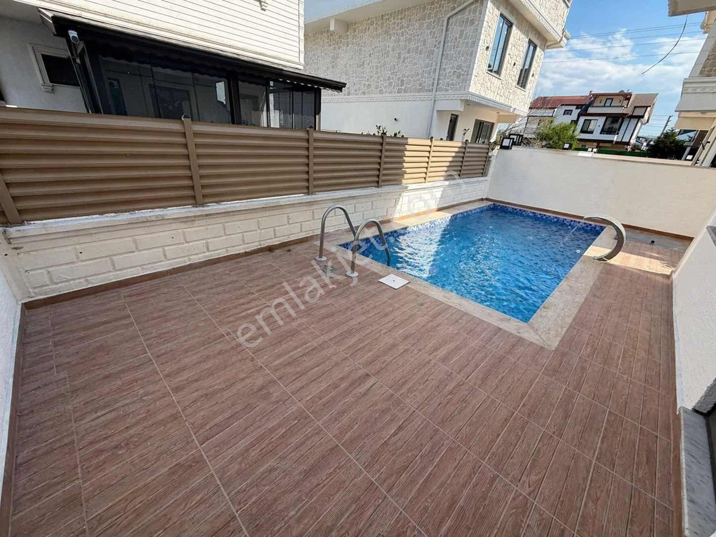 İskenderoğlu İnşaat Emlak Güvencesiyle Lüks 3+1 Havuzlu Villa - Görsel 12
