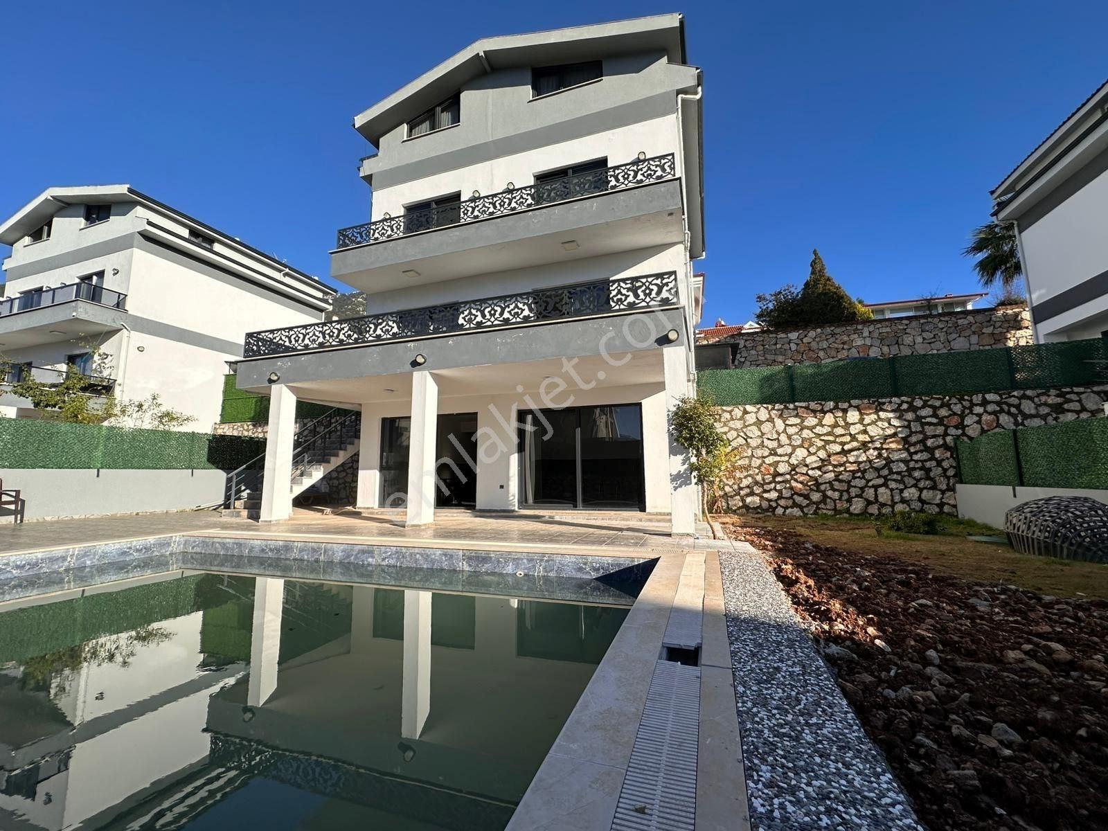 Stop’tan Ölüdeniz Ovacık’ta Lüks, Kapalı Havuzlu 4+1 Villa - Görsel 3