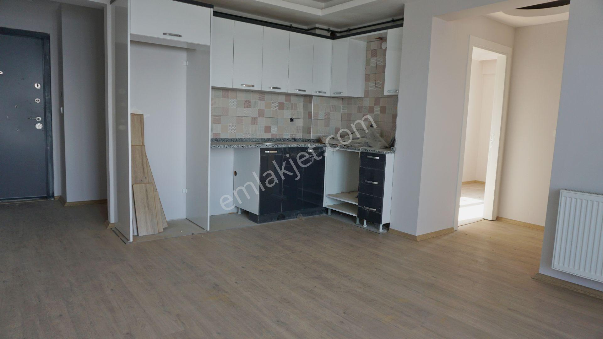 Esentepede Kiralık 2+1 Açıkmutfak Doğalgazlı+balkonlu(serkan) - Görsel 8