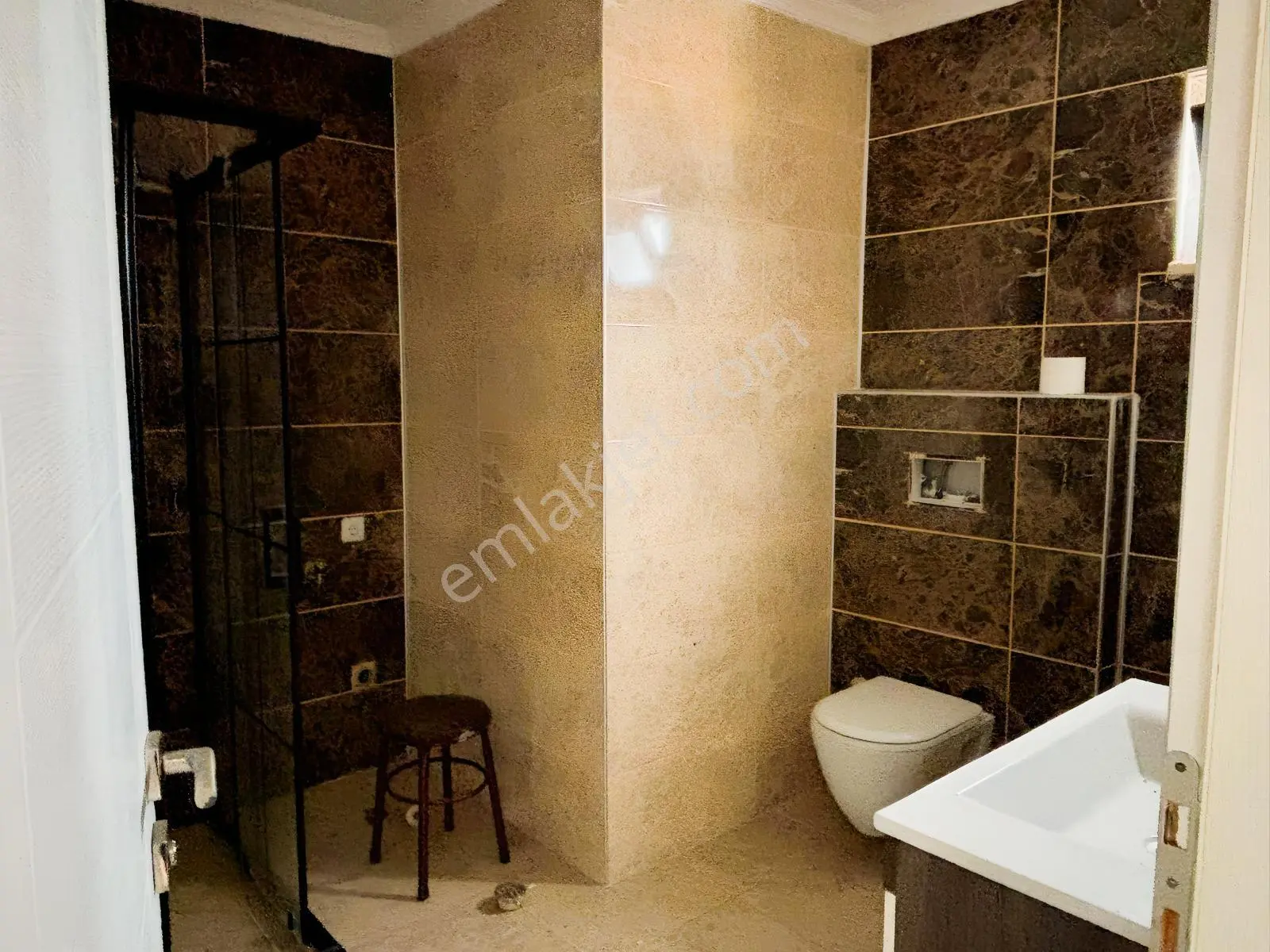 Havuzlu Sitede Çatı Dubleks 3+1 Satılık Daire - Görsel 32