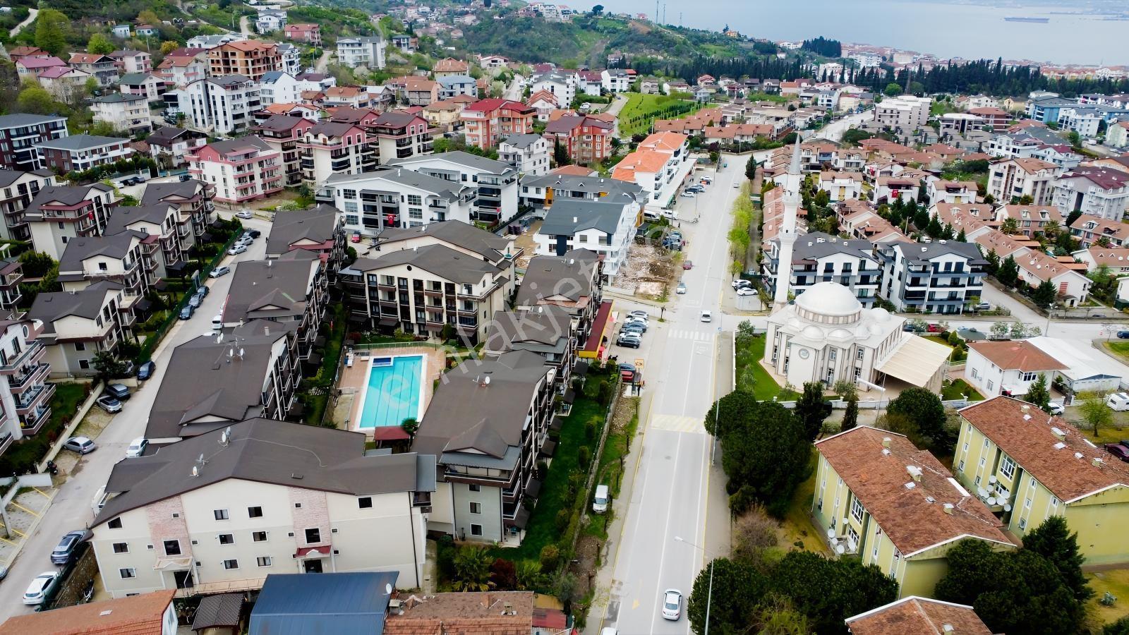 Havuzlu Sitede Çatı Dubleks 3+1 Satılık Daire - Görsel 11
