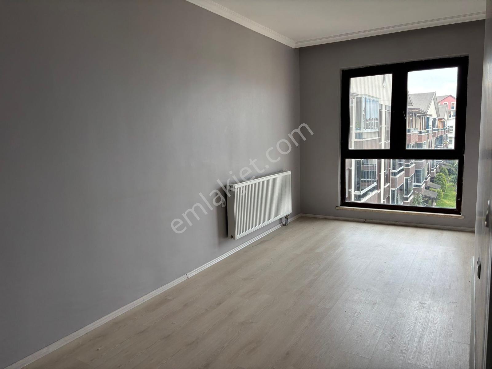 Havuzlu Sitede Çatı Dubleks 3+1 Satılık Daire - Görsel 24