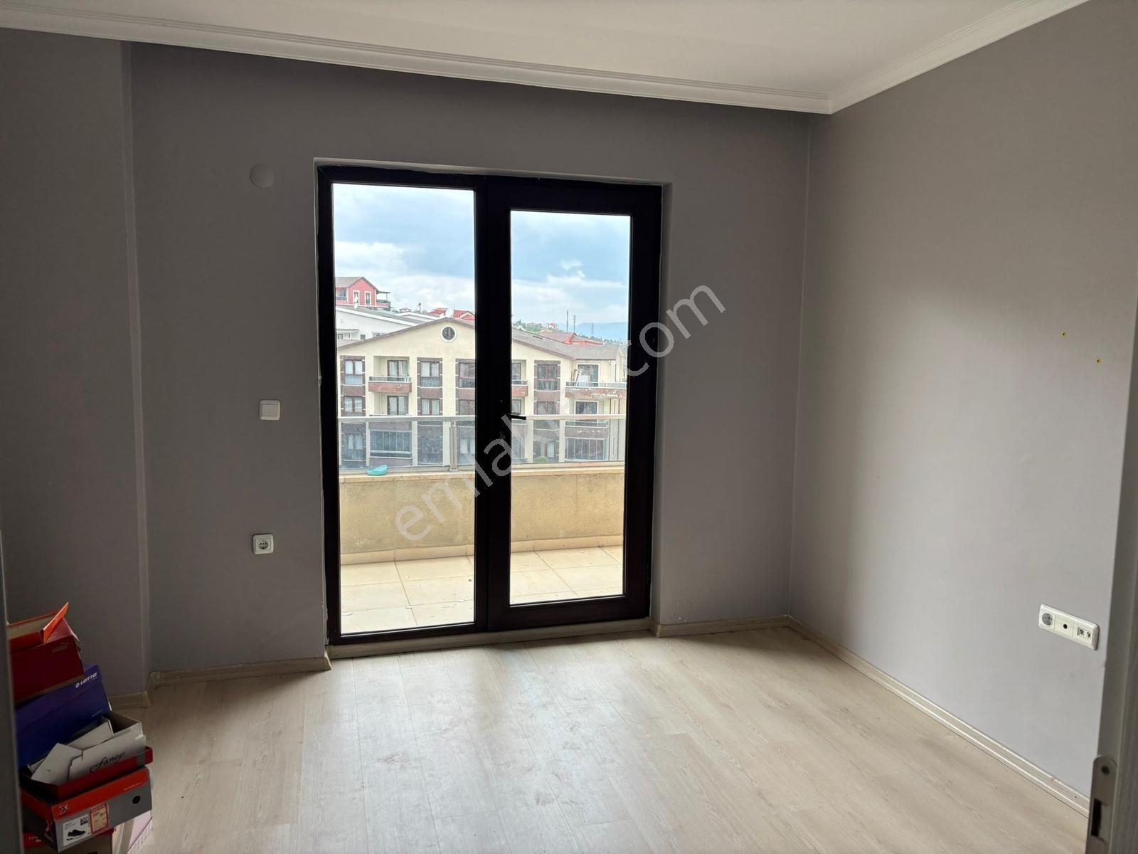 Havuzlu Sitede Çatı Dubleks 3+1 Satılık Daire - Görsel 26