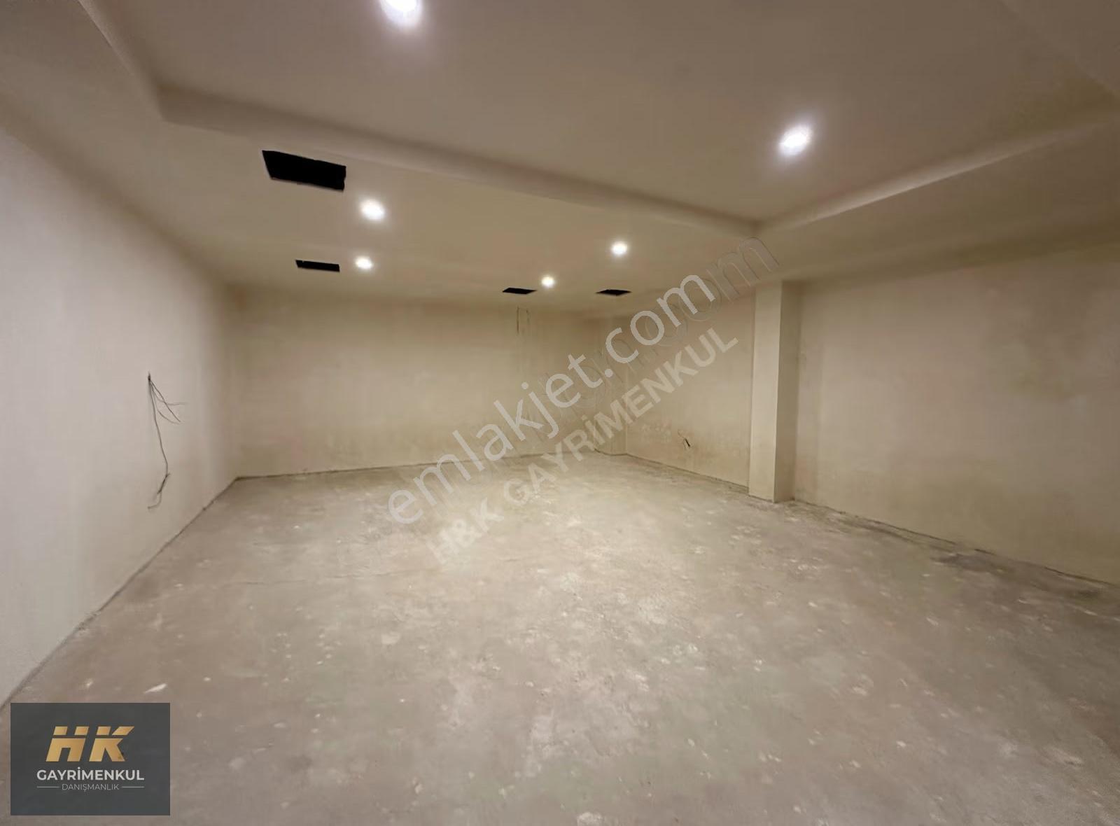 Yeşilbayır'da Site İçi Müstakil Yaşam Fırsatı 7+1 Villa - 597m² - Görsel 30