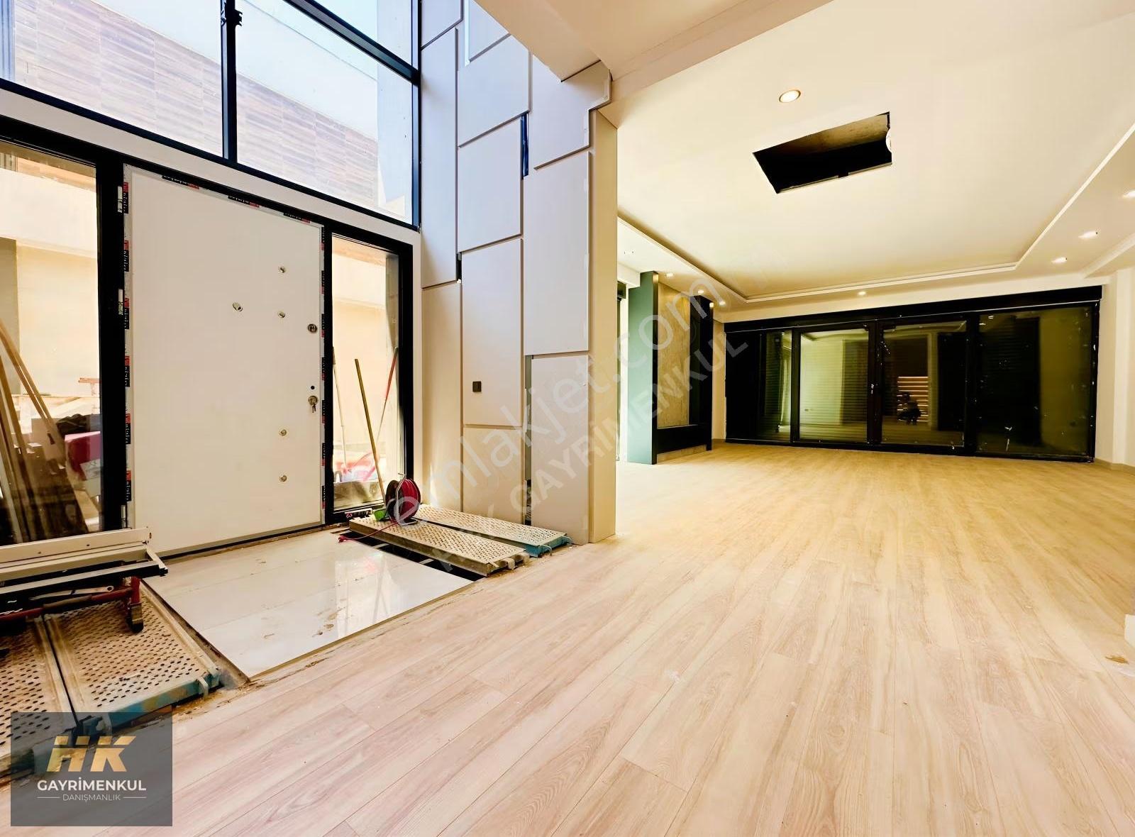 Yeşilbayır'da Site İçi Müstakil Yaşam Fırsatı 7+1 Villa - 597m² - Görsel 18