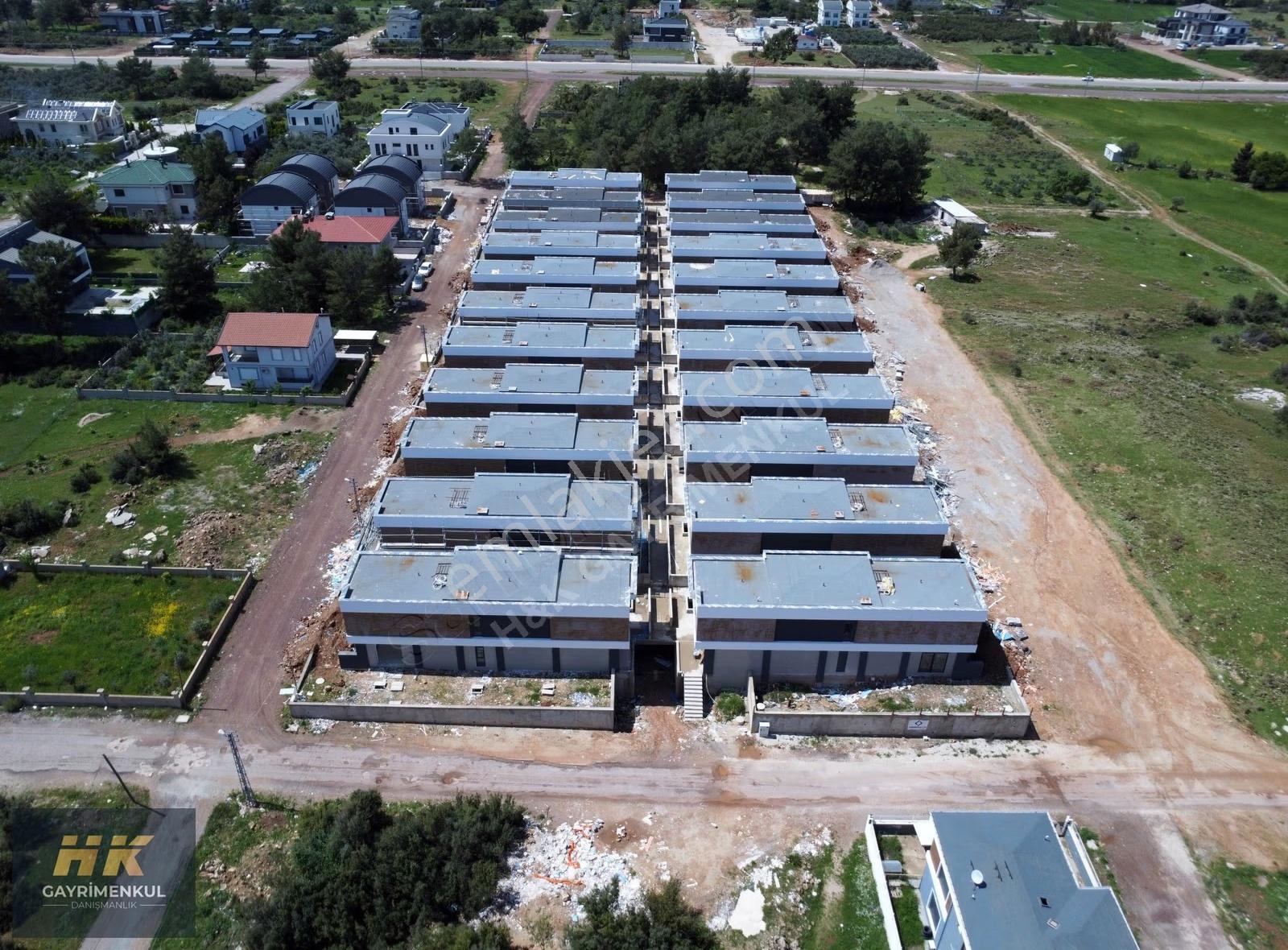 Yeşilbayır'da Site İçi Müstakil Yaşam Fırsatı 7+1 Villa - 597m² - Görsel 32