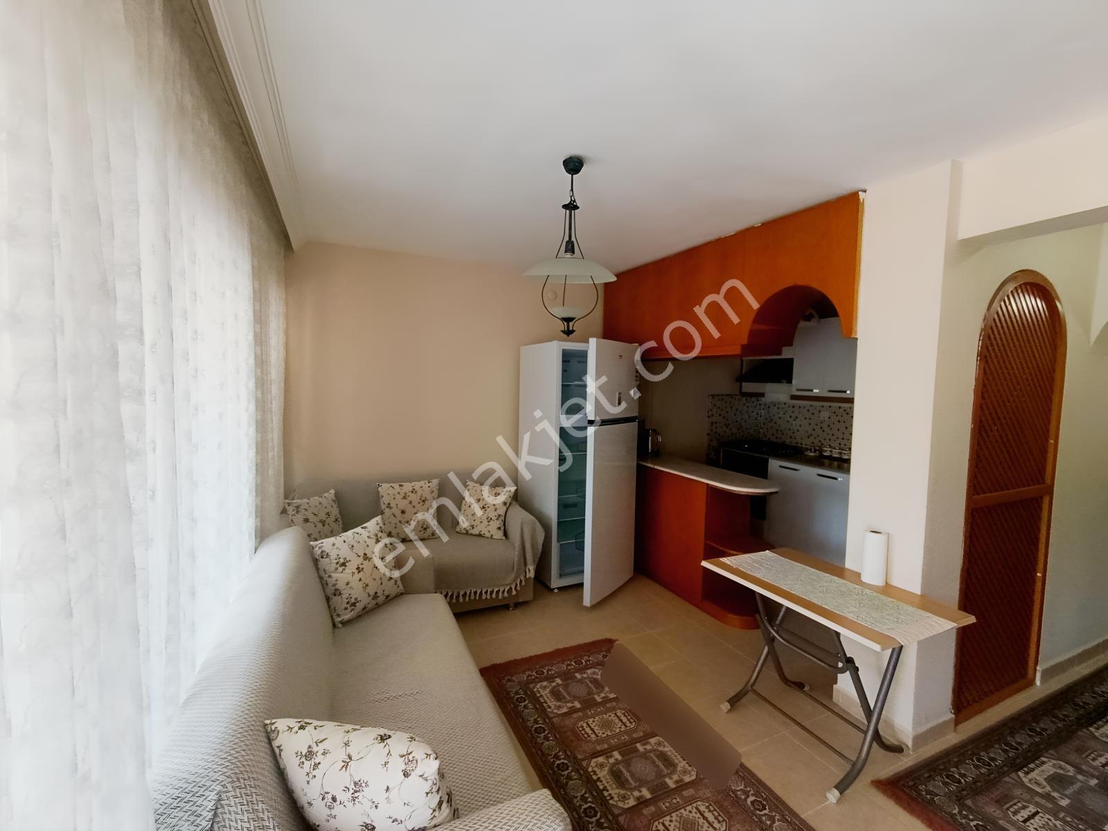 Denize 300 Metre Sıte İçinde Eşyalı Daire - Görsel 18