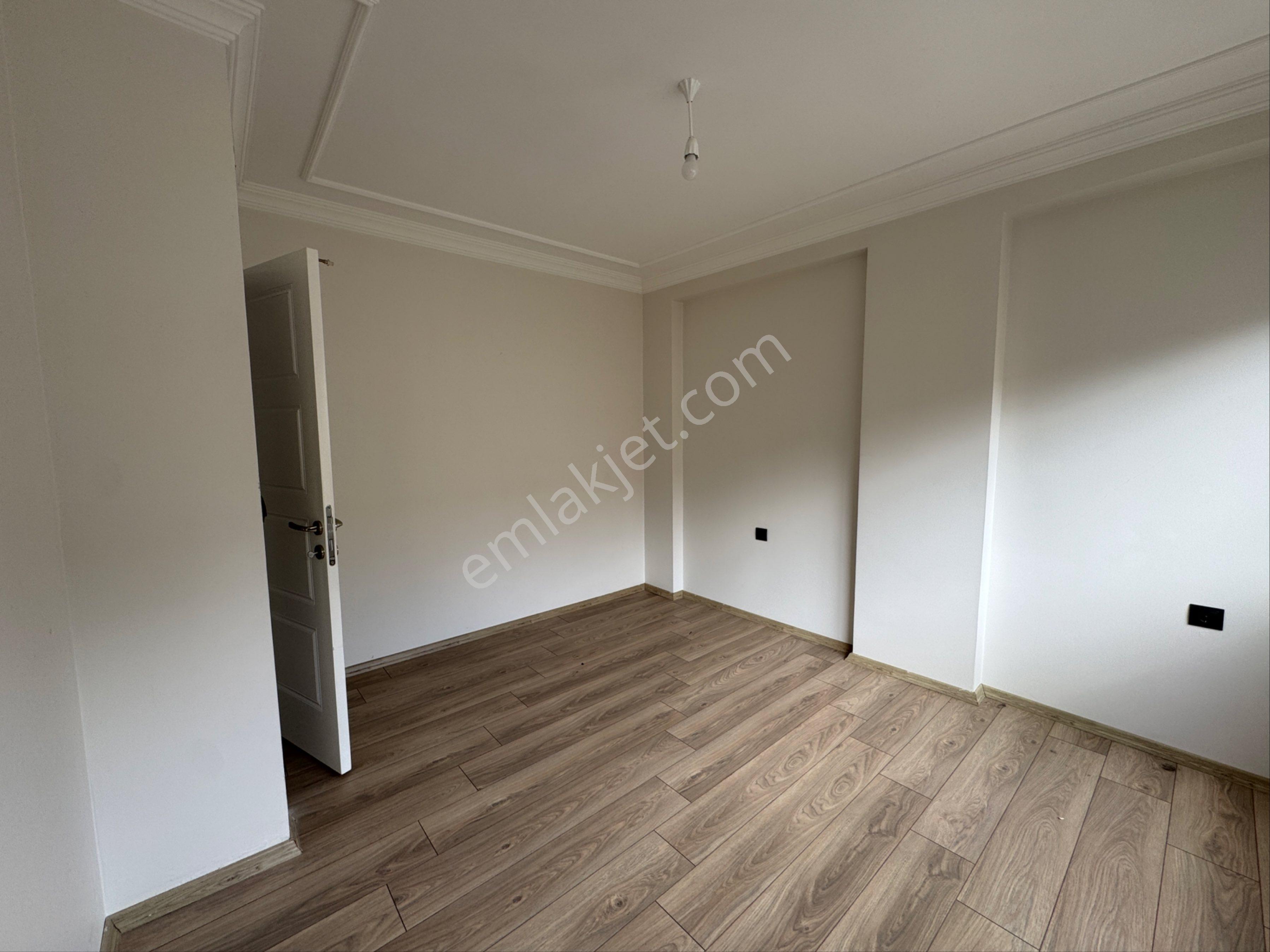 Reşatbey'de Vali Konağı Karşısında 2+1 Açık Mutfak Kiralık Daire - Görsel 20