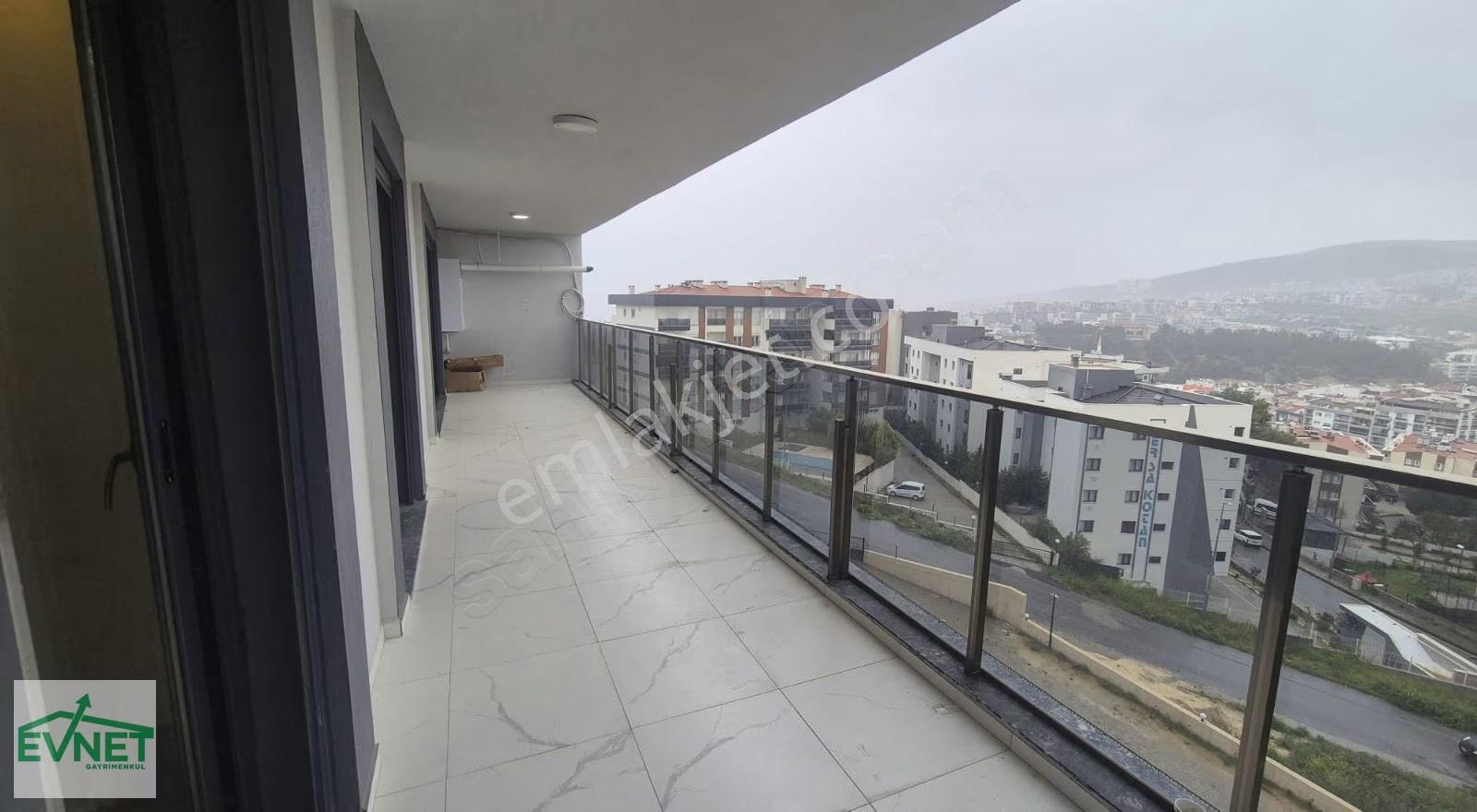 Havuzlu Site İcerisinde 2+1 Lüks Doğalgazlı Satılık Daire - Görsel 14