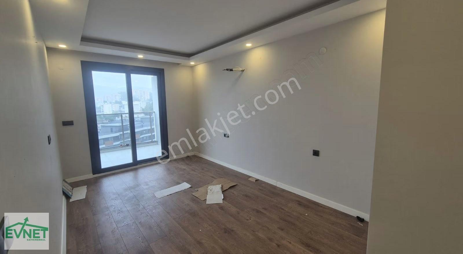 Havuzlu Site İcerisinde 2+1 Lüks Doğalgazlı Satılık Daire - Görsel 18