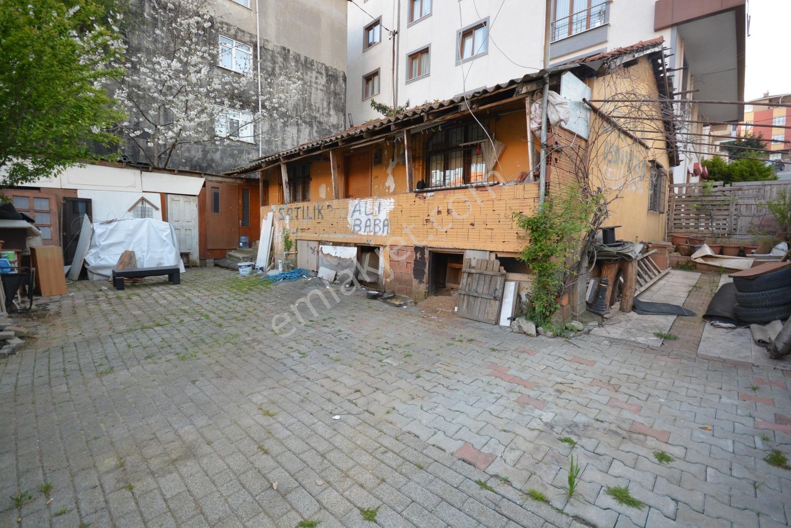Satılık Merkezi Konumda 200 M2 Müstakil 2+1 Ev - Görsel 16