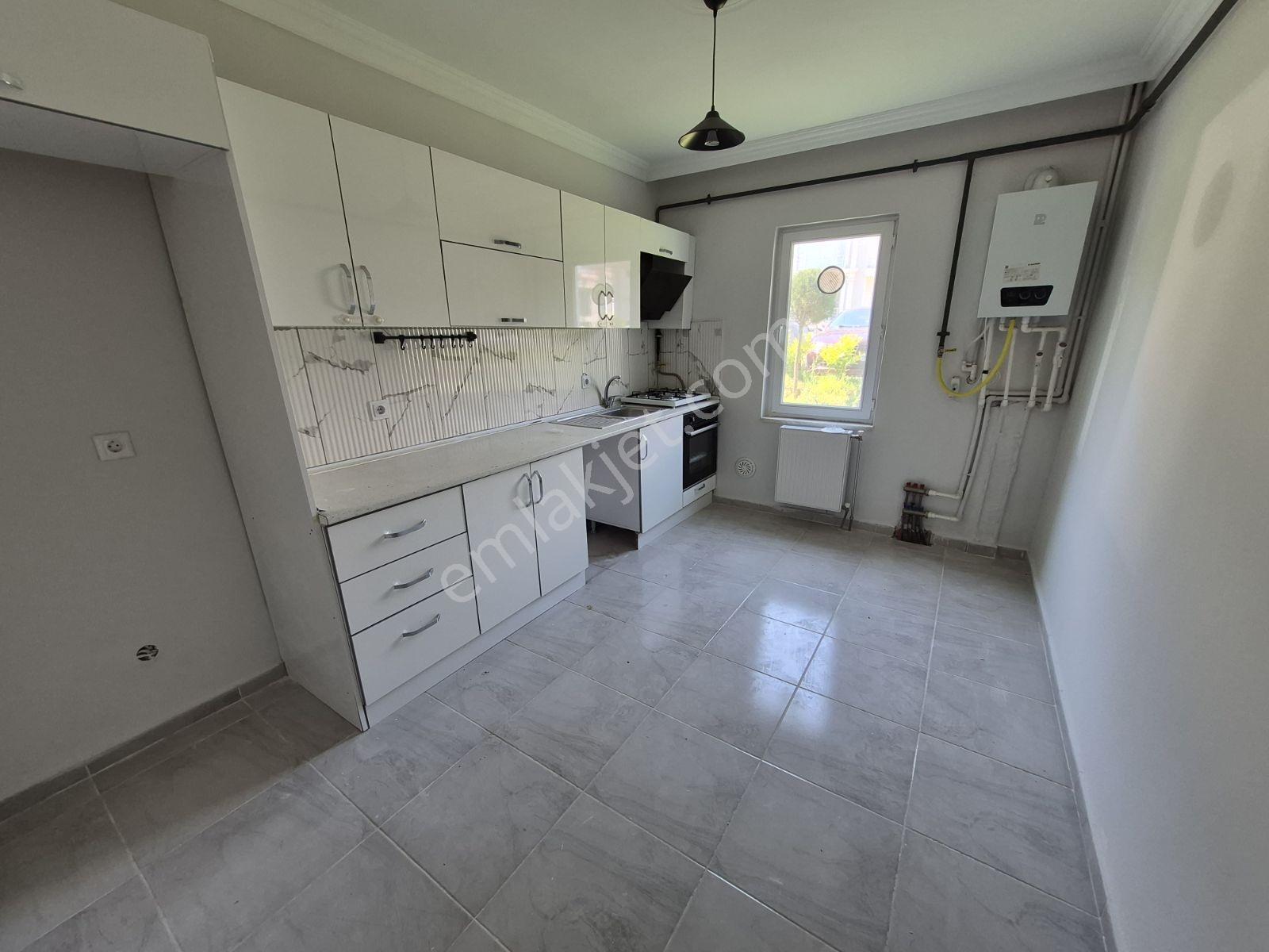 Kartepe'de Site İçerisinde 3+1 Kiralık Bahçe Dublex Daire - Görsel 7