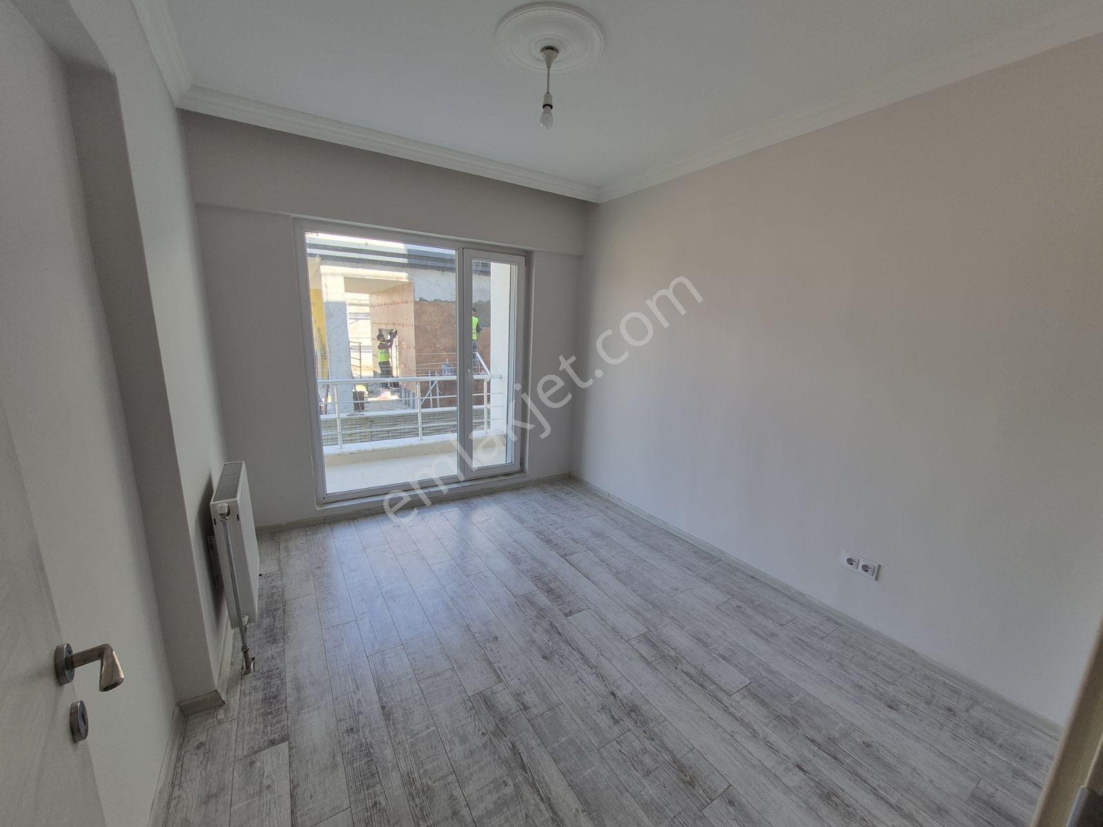 Kartepe'de Site İçerisinde 3+1 Kiralık Bahçe Dublex Daire - Görsel 17