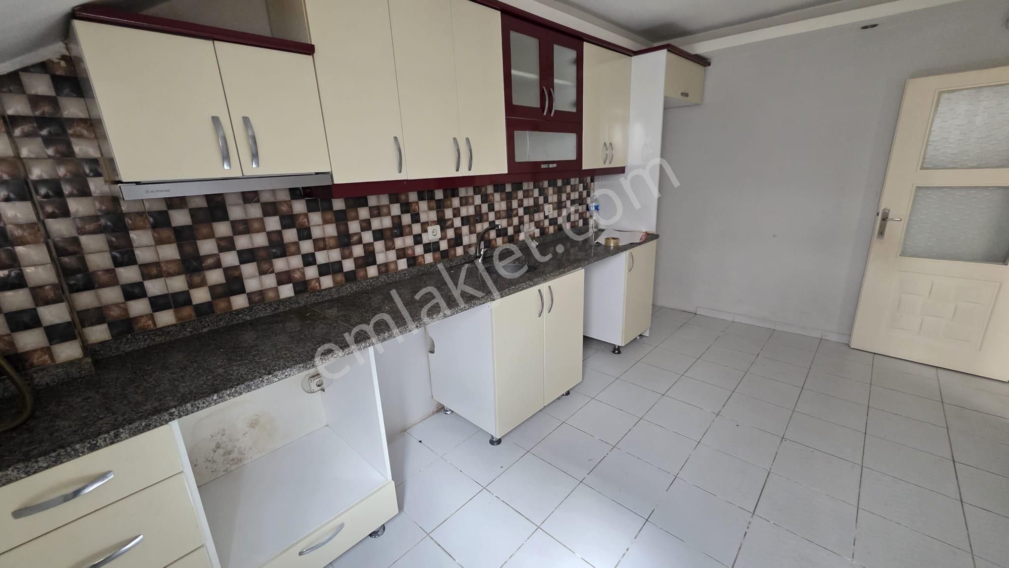 Esenyurt Süleymaniye Mah. Kelepir 2+1 Boş Giriş Kat Altı Daire - Görsel 3