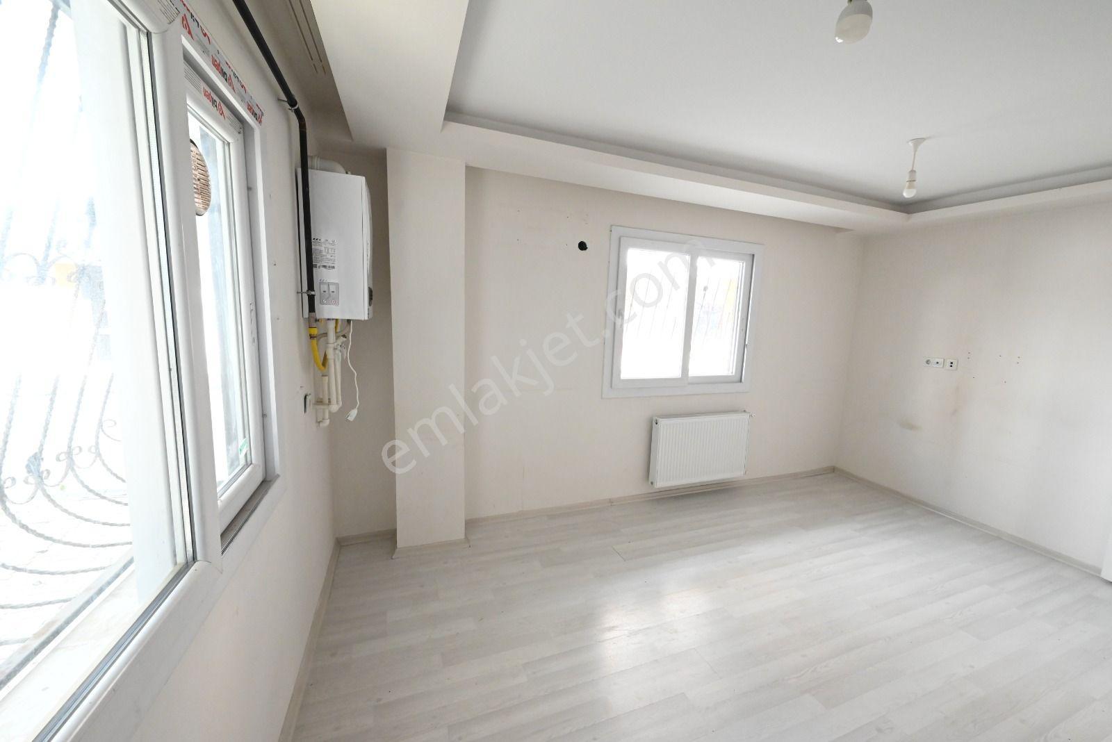 Üstünkent'ten Aydınlıkevler'de Forum Avm Yakını 2+1 Satılık Daire - Görsel 8