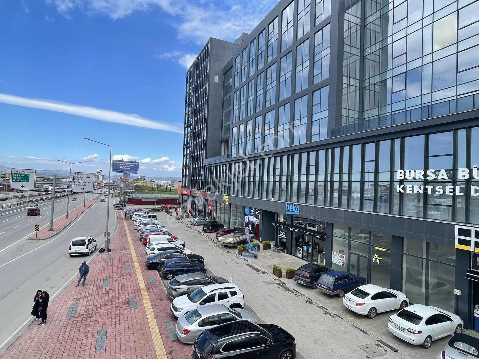 Osmangazide Yalova Yoluna Cephe Satılık Ofis - Görsel 2