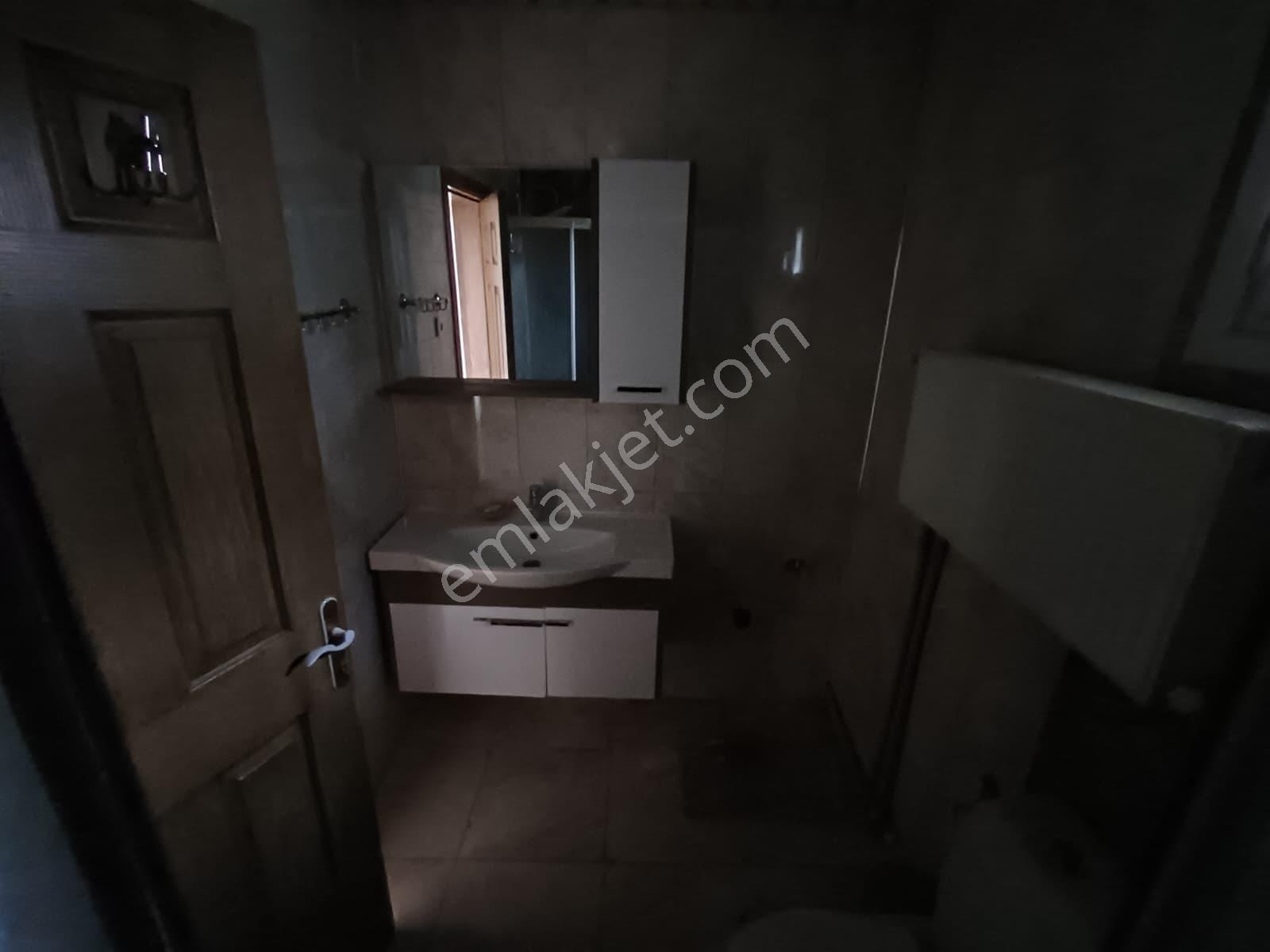 Aşağı Ayrancı Platin Sokakta Kombili Otoparklı Katta Manzaralı 3+1 Kiralık Daire Eids Onaylı - Görsel 14