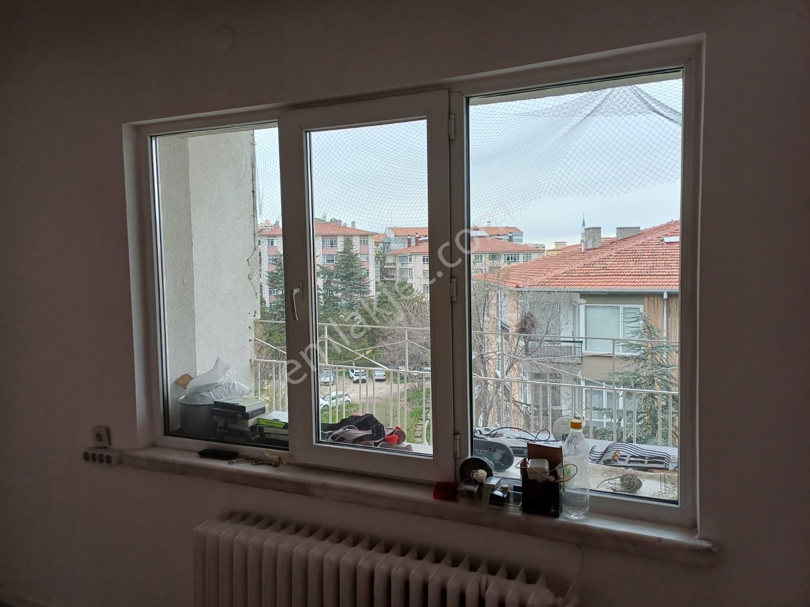 Aşağı Ayrancı Platin Sokakta Kombili Otoparklı Katta Manzaralı 3+1 Kiralık Daire Eids Onaylı - Görsel 18