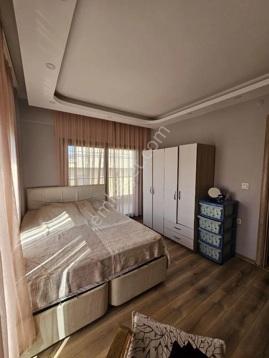 Yeni Foçada Deniz Manzaralı, Teraslı 3+1 Eşyalı Satılık Villa - Görsel 2