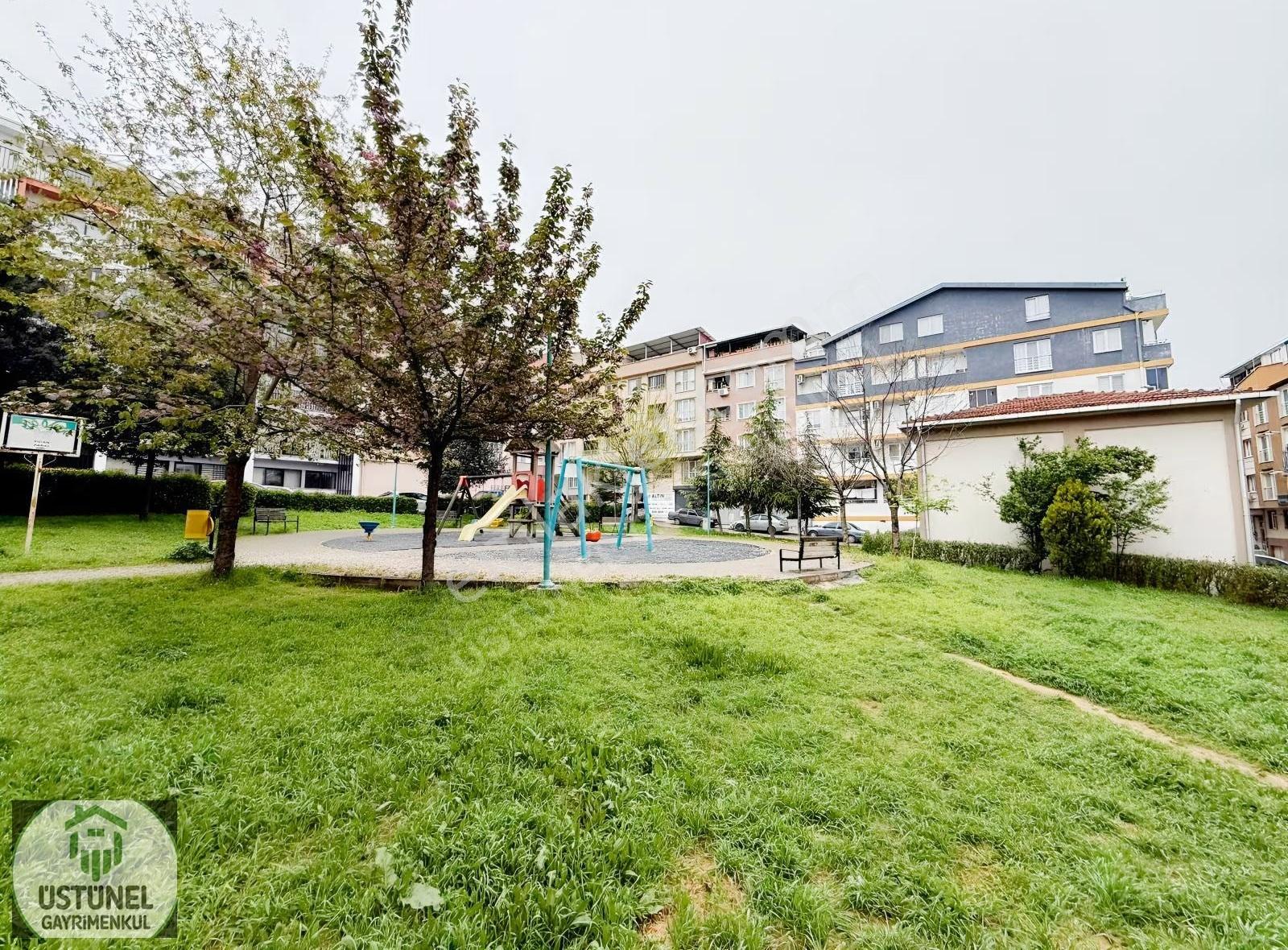 Üstünel Gayrimenkul'den Merkezde Eşyalı Tasarım Satılık Daire - Görsel 13