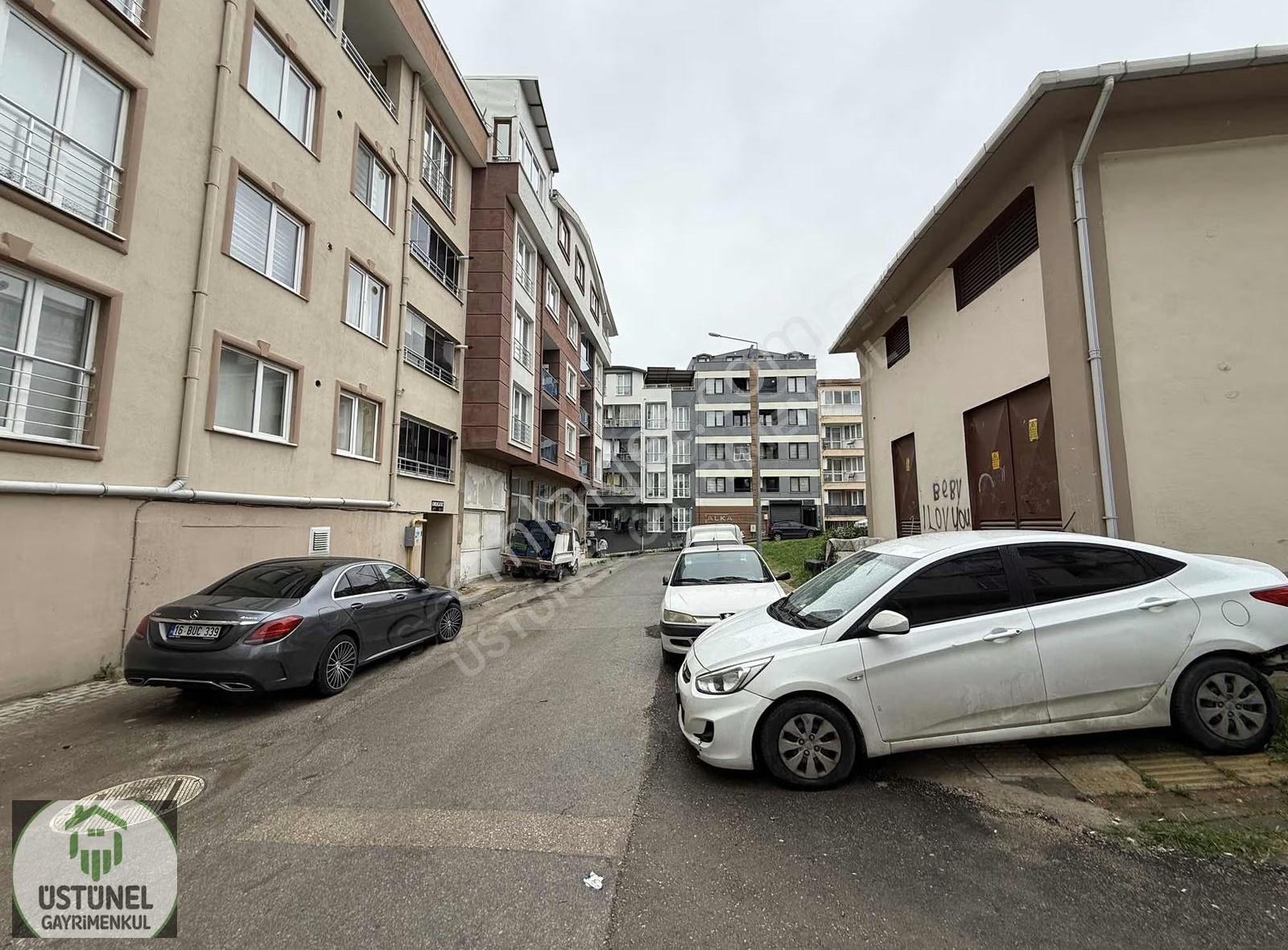 Üstünel Gayrimenkul'den Merkezde Eşyalı Tasarım Satılık Daire - Görsel 16