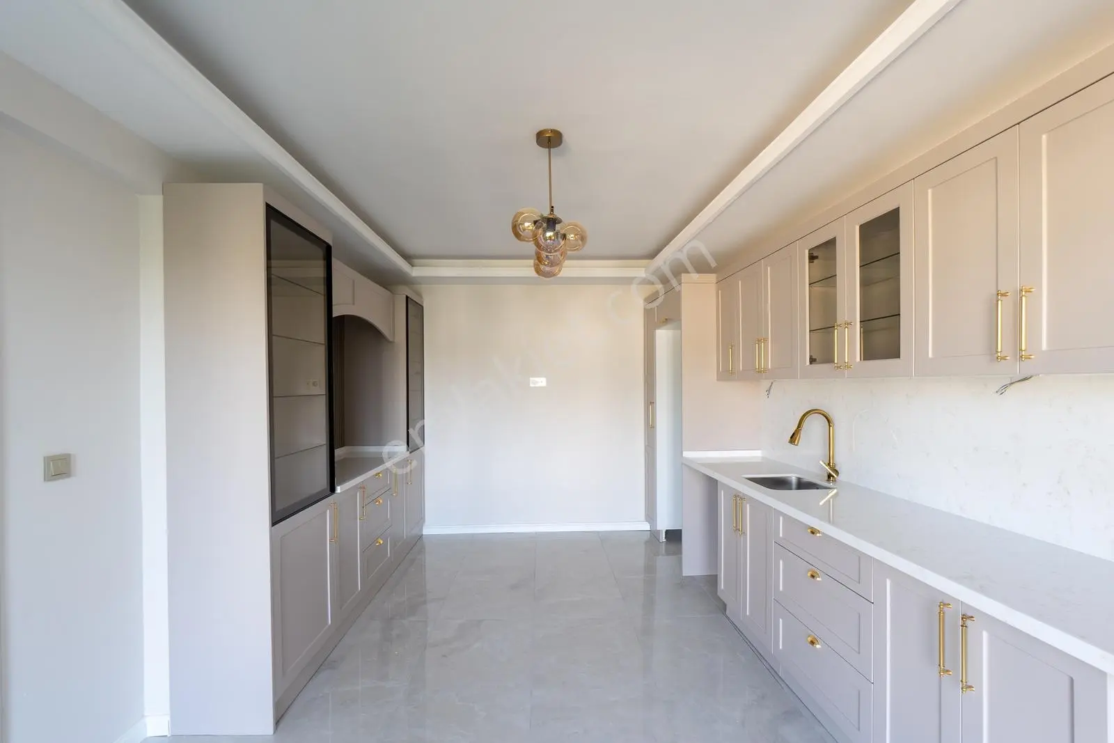 Bursa Mürselköy'de Doğayla İç İçe Satılık 4+1 Lüks Villa