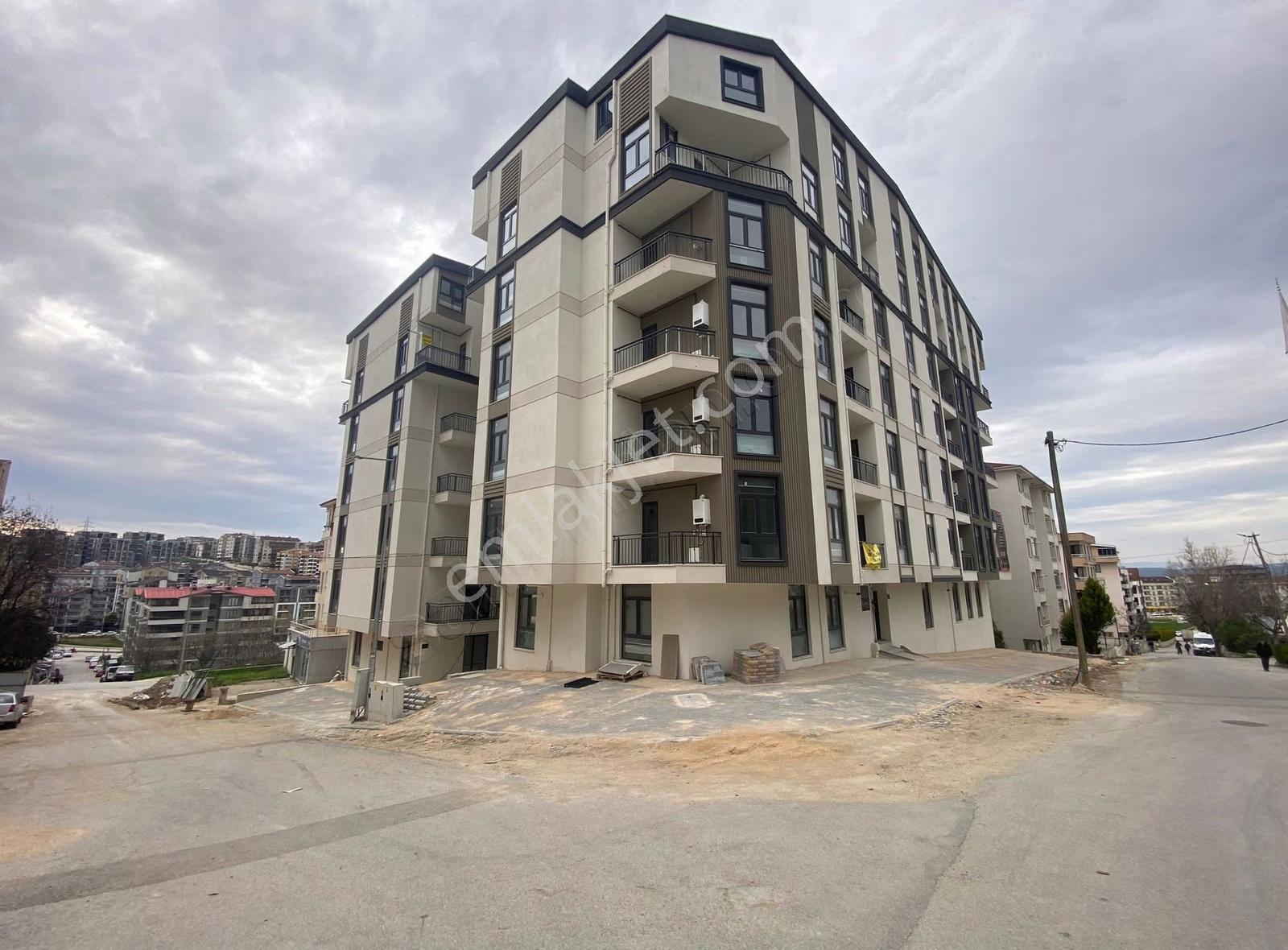 Öcs Gayrimenkul'den Şahlan Level Sitesinde 1+1 Kiralık Daire