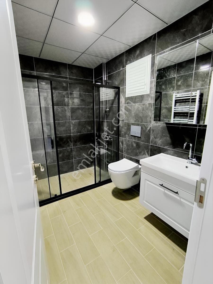 Atakum Mevakent Sitesinde Deniz Manzaralı 3+1 Kiralık Daire - Görsel 28