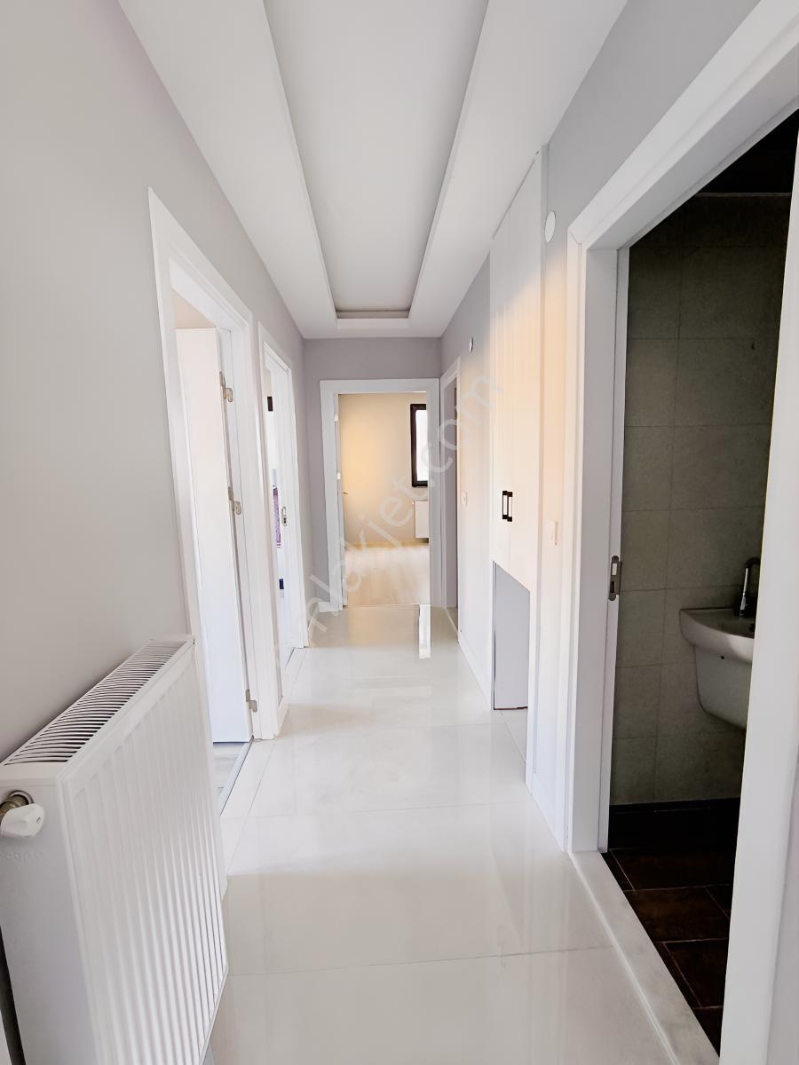 Atakum Mevakent Sitesinde Deniz Manzaralı 3+1 Kiralık Daire - Görsel 23