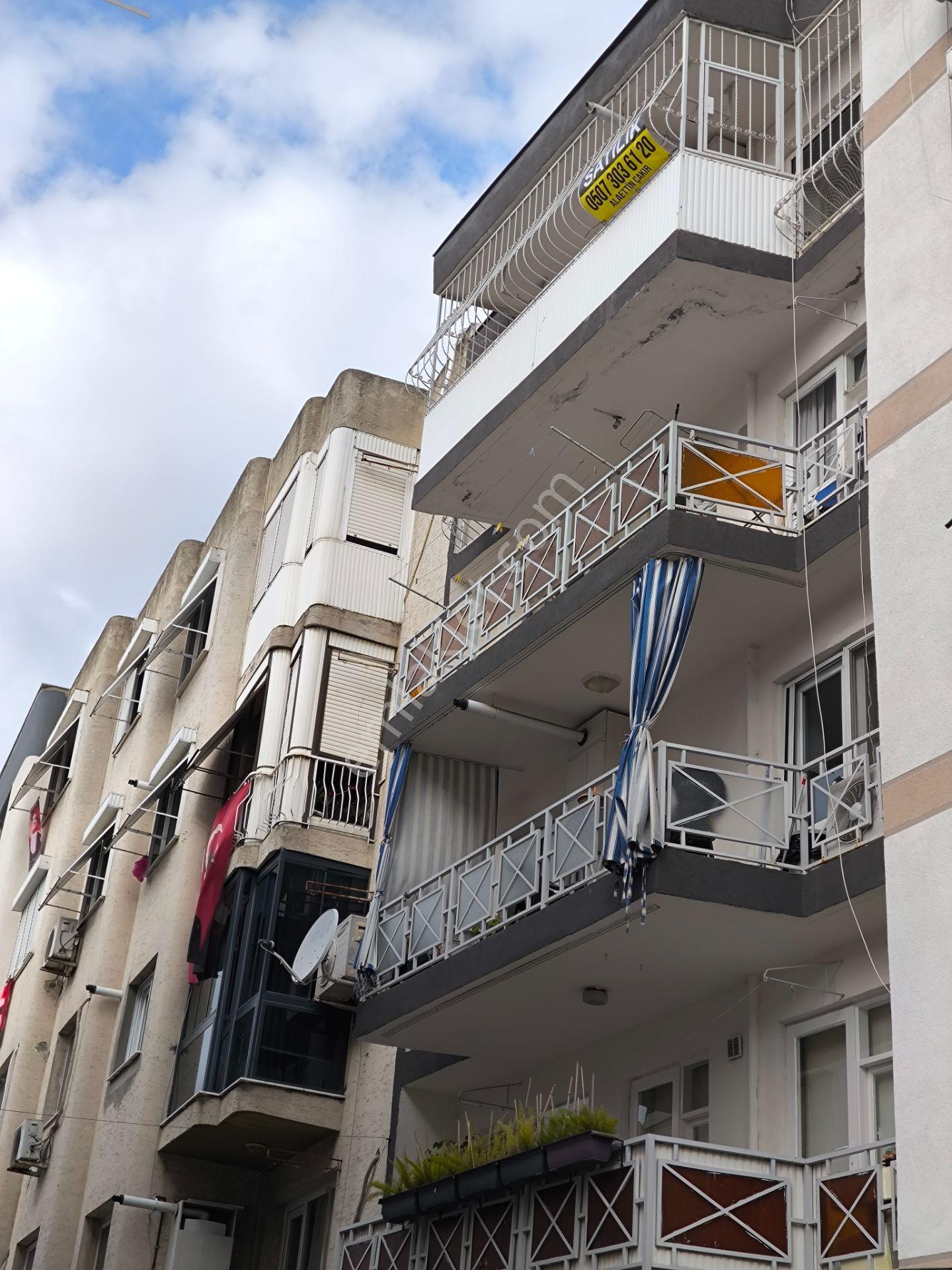 Konak Güzelyalı Merkezi Konumda 3+1 Doğalgaz Balkon Kapalı Mutfak Satılık Daire - Görsel 29