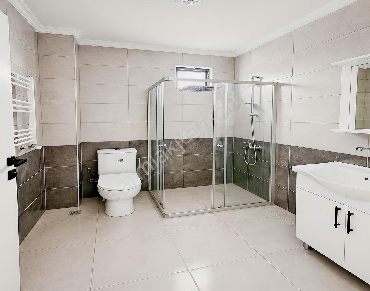 3mden 2 Banyo 1 Ebeveyn Banyolu 140m² Yüksek Kredi 3,5+1 Daire - Görsel 4