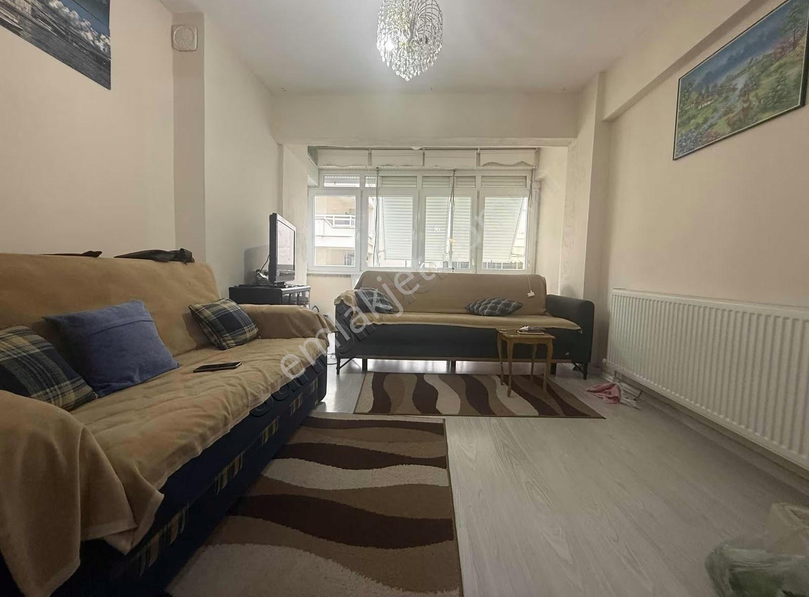 Küçük Kumla Da Deniz Görür Masrafsız Daire