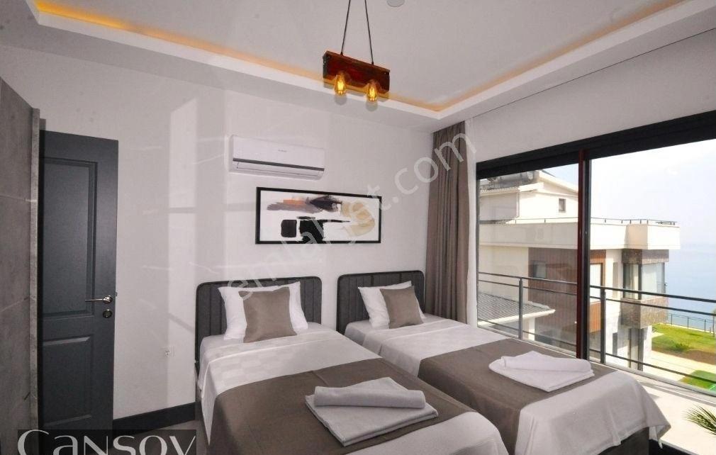 Kalkan Merkez Vatandaşlığa Uygun Deniz Manzaralı 4+1 Lüks Villa - Görsel 19