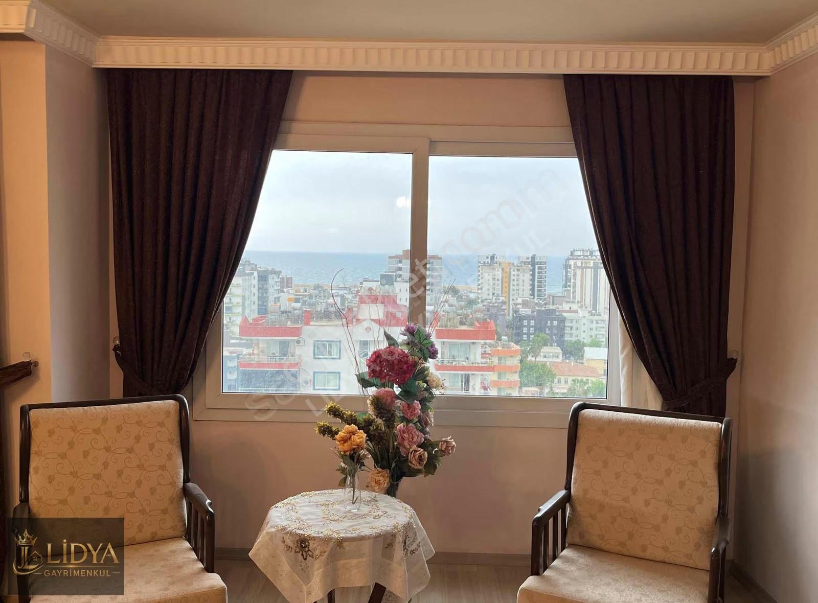 Yukarı Alata'da 240 M2 Satılık 4+1 Daire - Görsel 23