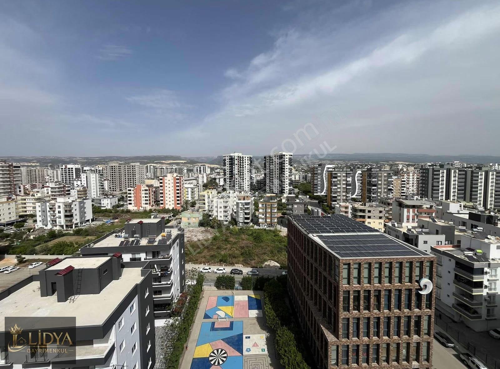 Yukarı Alata'da 240 M2 Satılık 4+1 Daire - Görsel 4