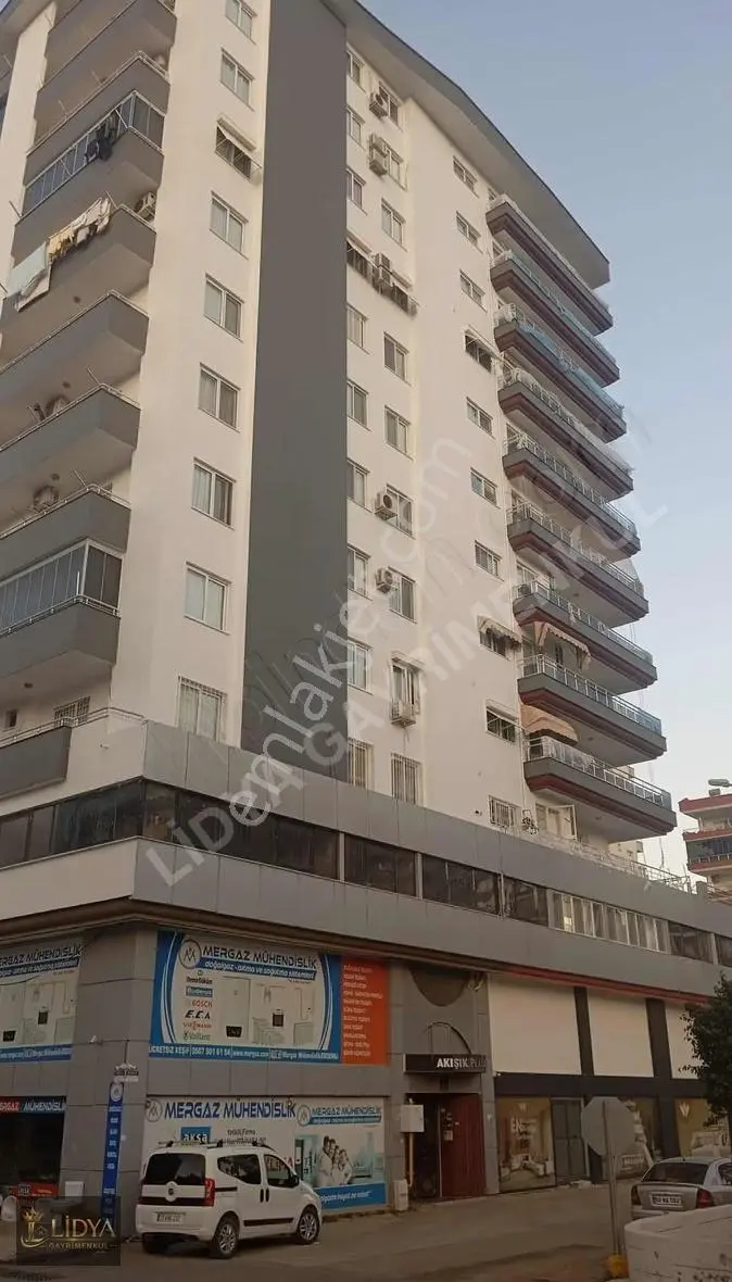 Yukarı Alata'da 240 M2 Satılık 4+1 Daire - Görsel 25