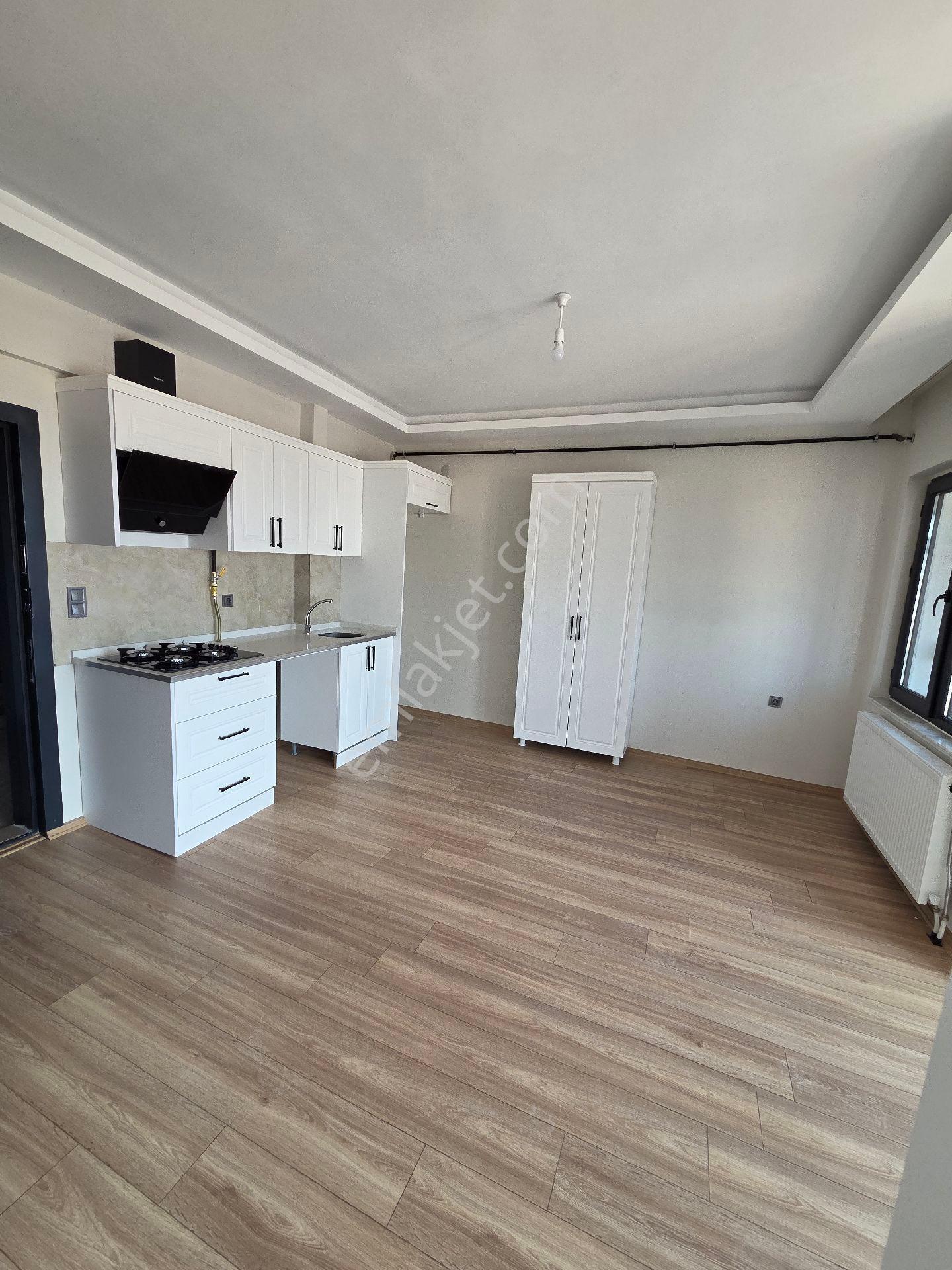 Depizito Yok! Şehir Merkezinde Kültür Parka Yakın Sıfır 1+1 Kiralık Daire - Görsel 17