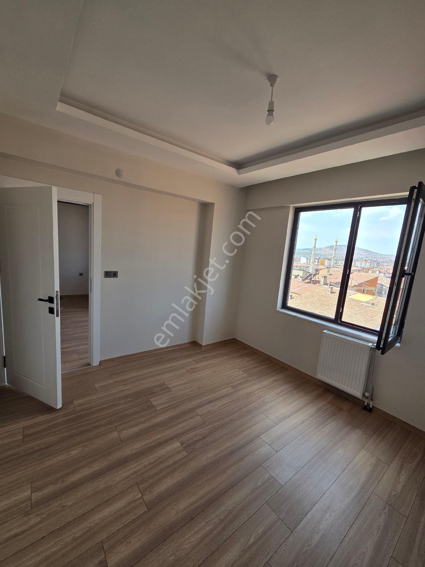 Depizito Yok! Şehir Merkezinde Kültür Parka Yakın Sıfır 1+1 Kiralık Daire - Görsel 14